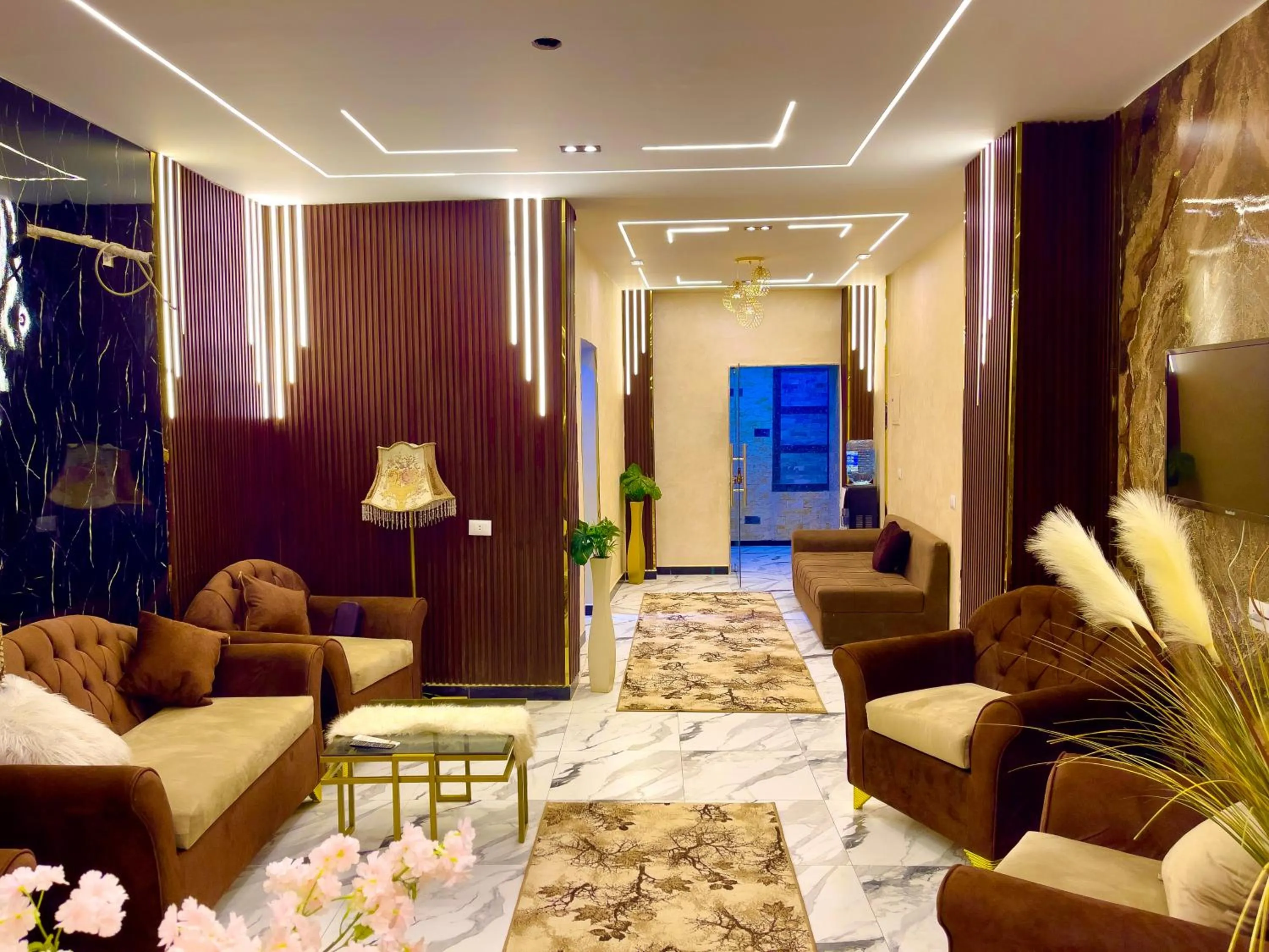 Lobby or reception in NEMES Pyramids View INN