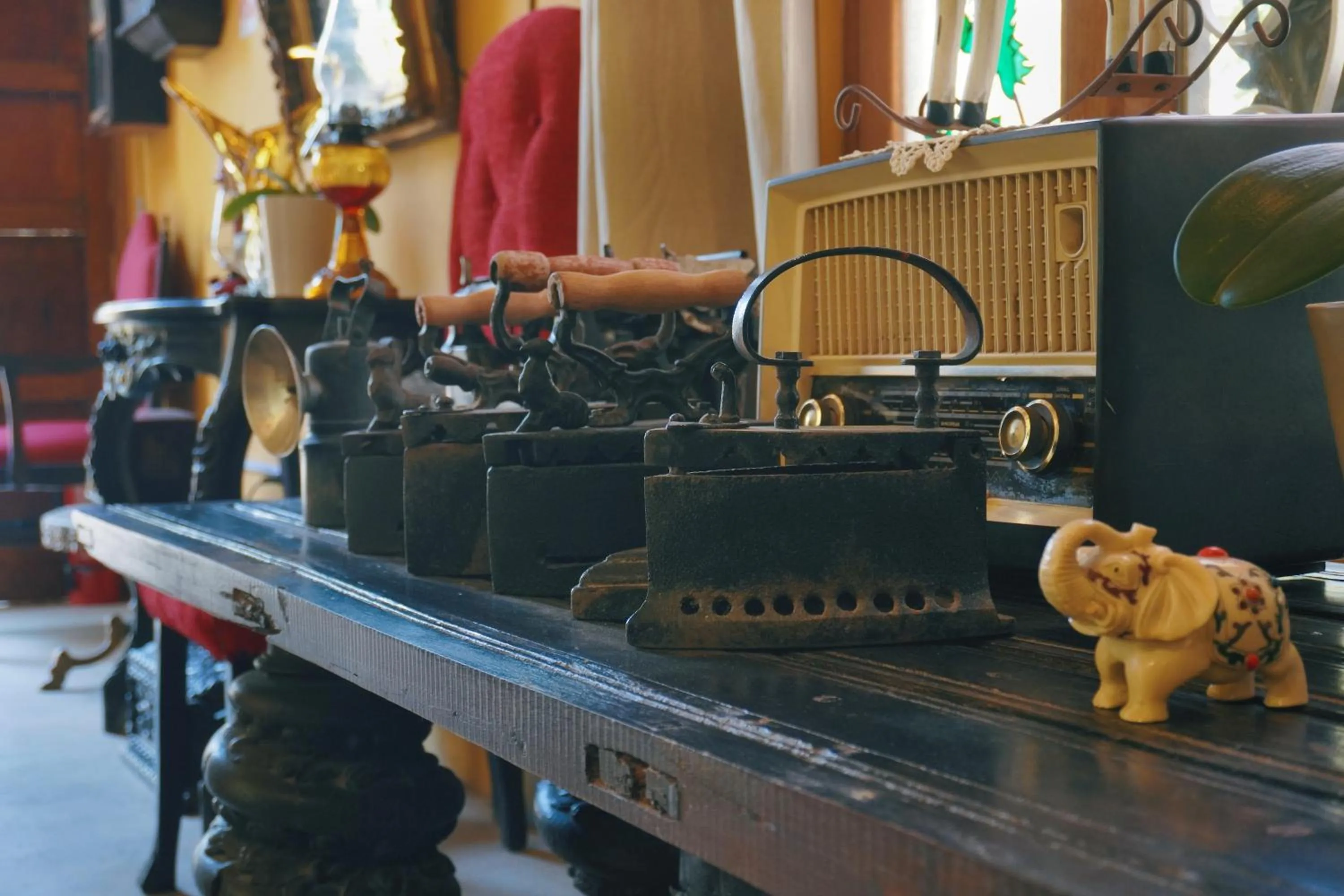 Decorative detail in Serenity Lodge