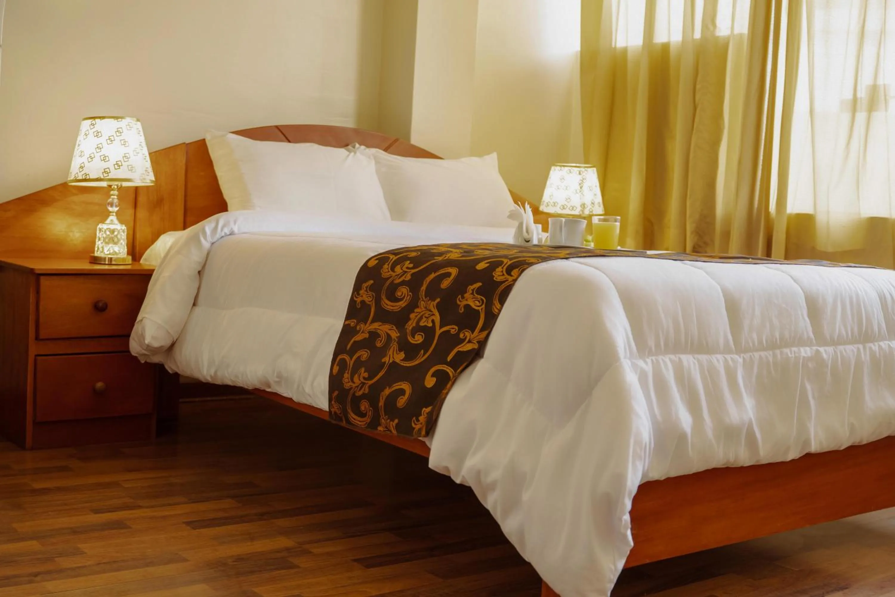 Photo of the whole room, Bed in Hotel Casa Shami