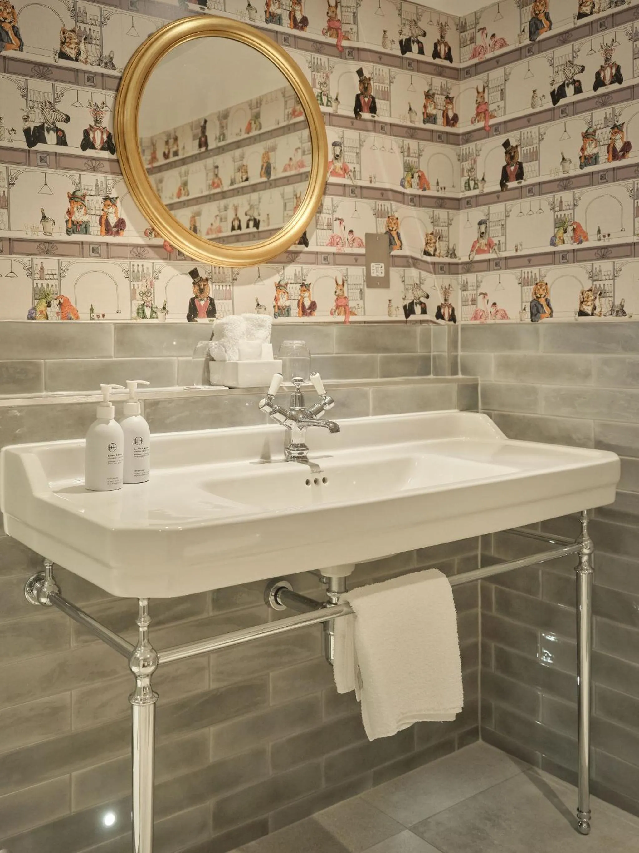 Bathroom in The Queensberry Hotel