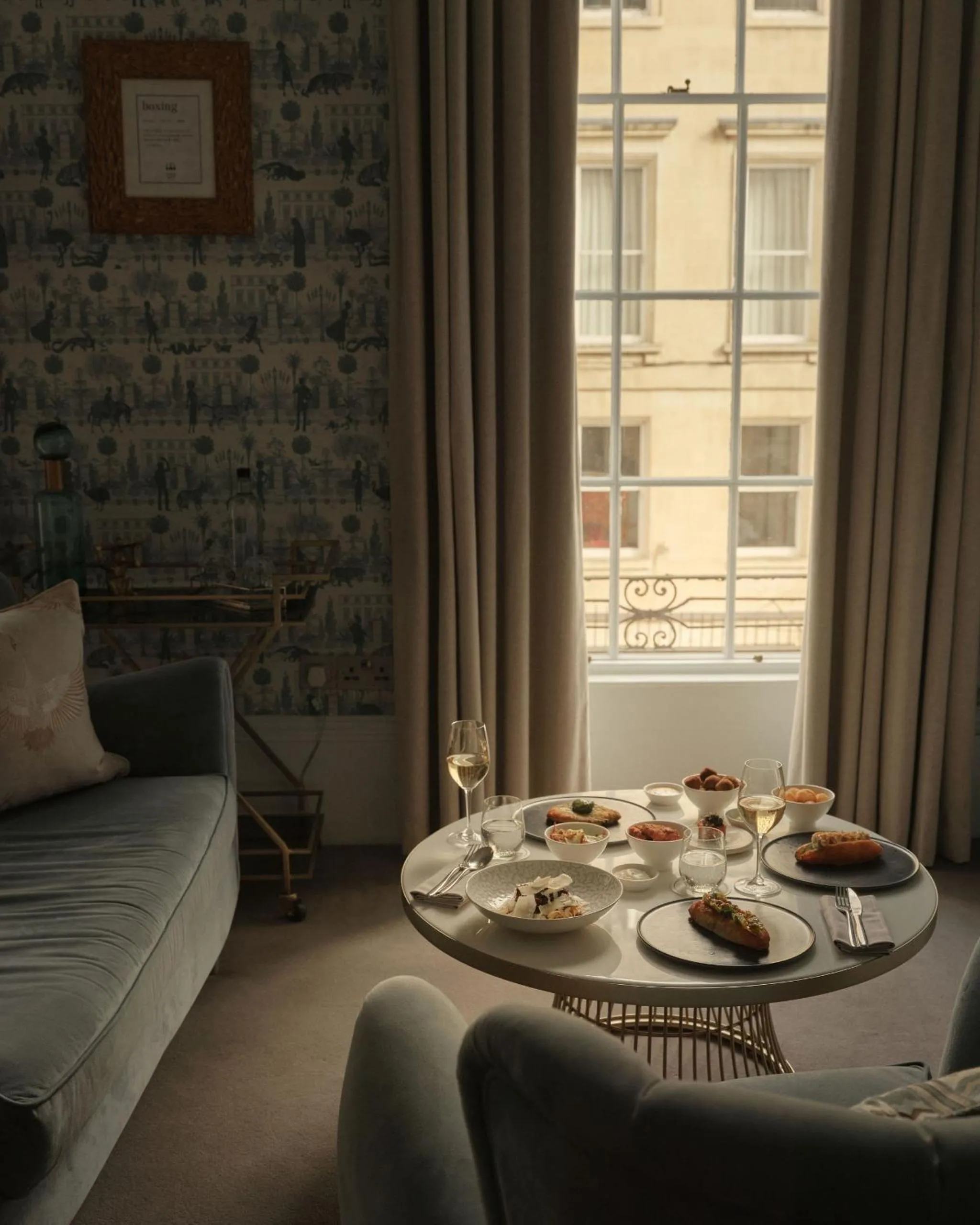 Food and drinks, Bed in The Queensberry Hotel