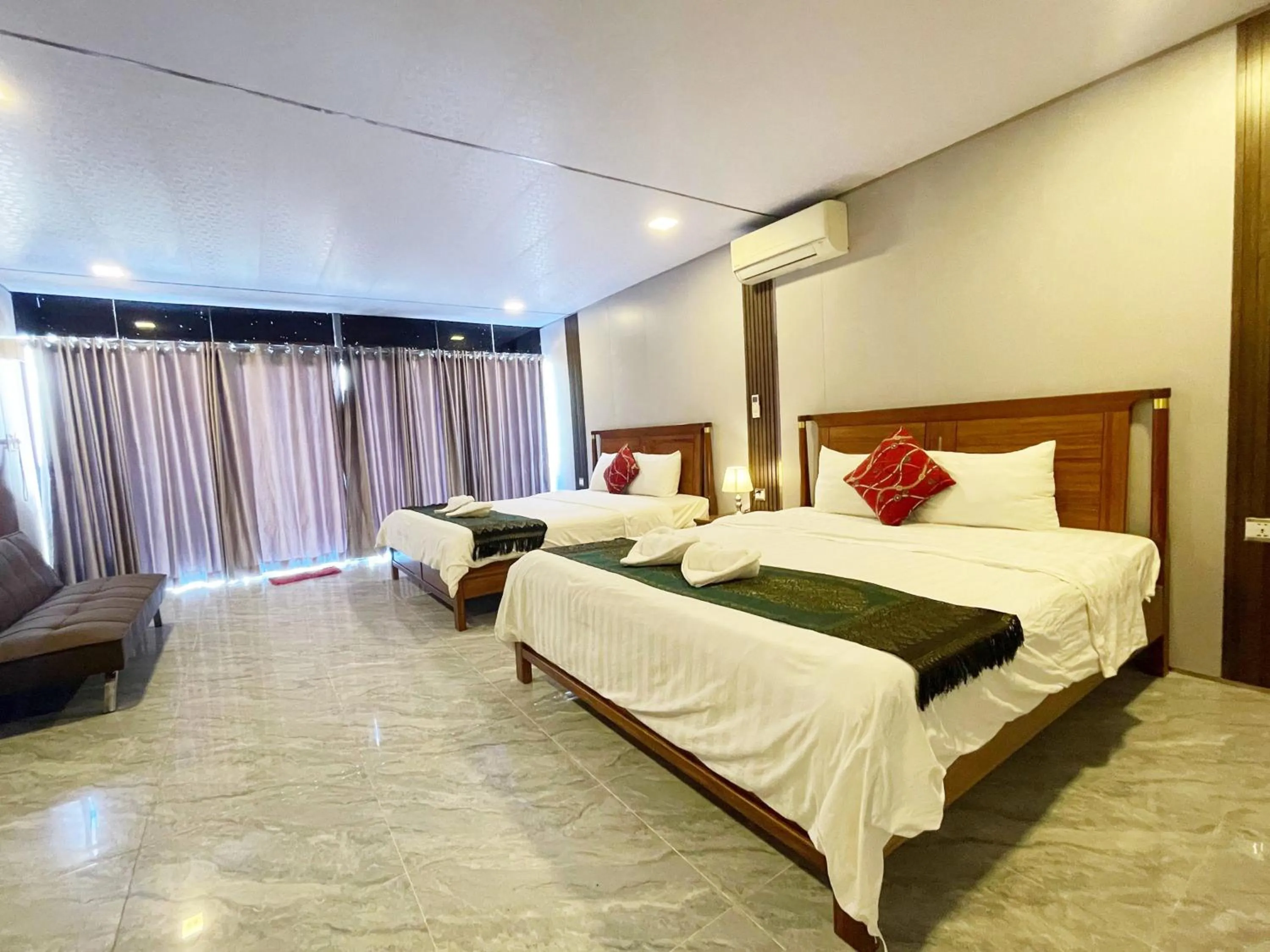 Bedroom, Bed in The Wind Koh Rong