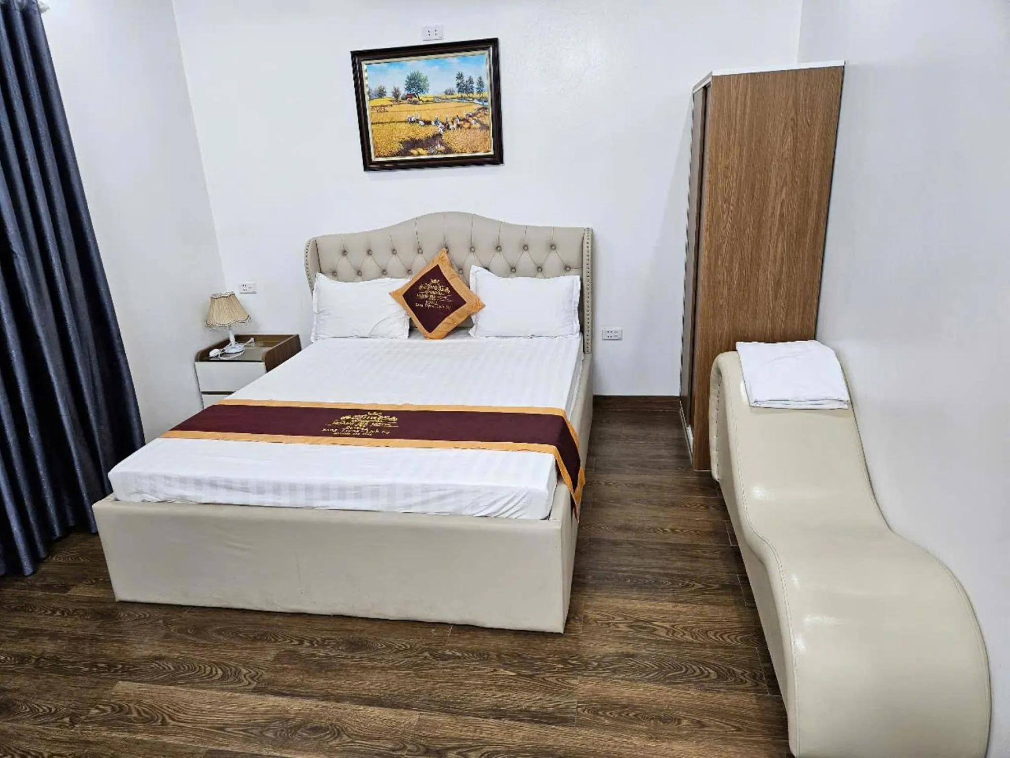 Bed in Hoàng Gia Hotel Royal