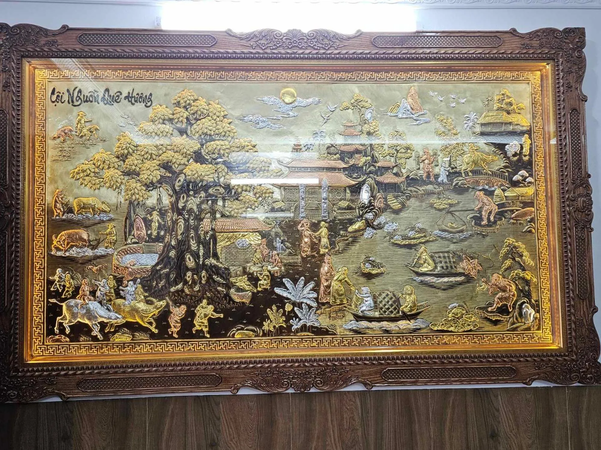 Decorative detail in Hoàng Gia Hotel Royal