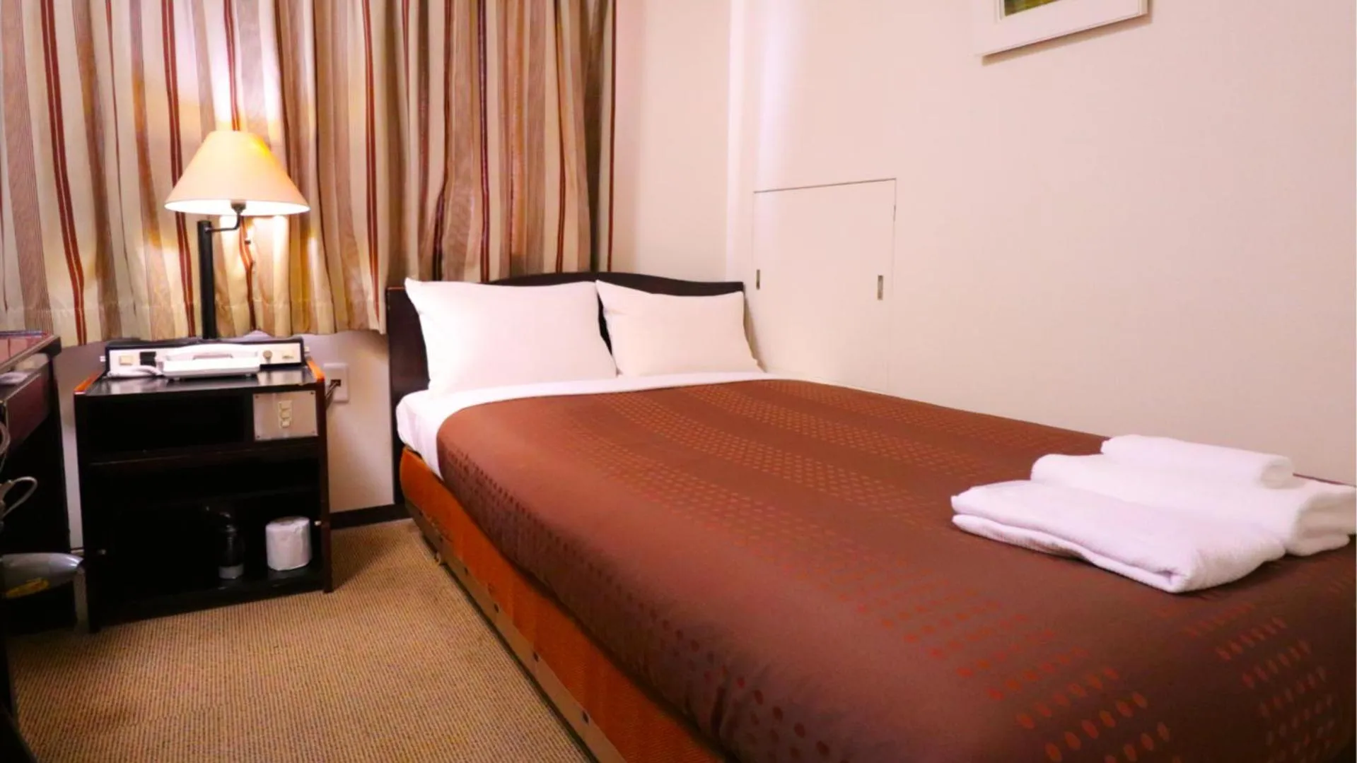 Photo of the whole room, Bed in HOTEL FRONTIER YONAGO (ホテルフロンティア米子)