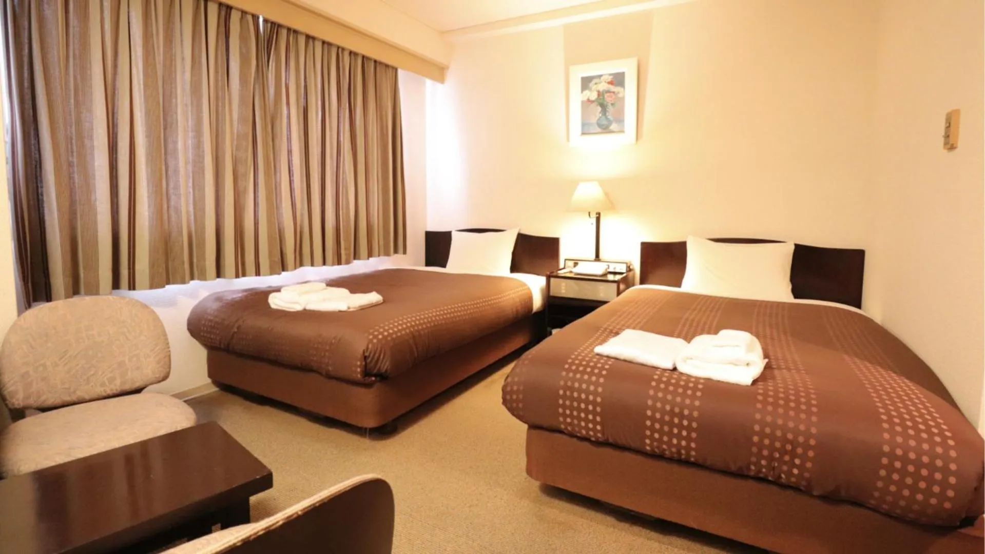 Photo of the whole room, Bed in HOTEL FRONTIER YONAGO (ホテルフロンティア米子)