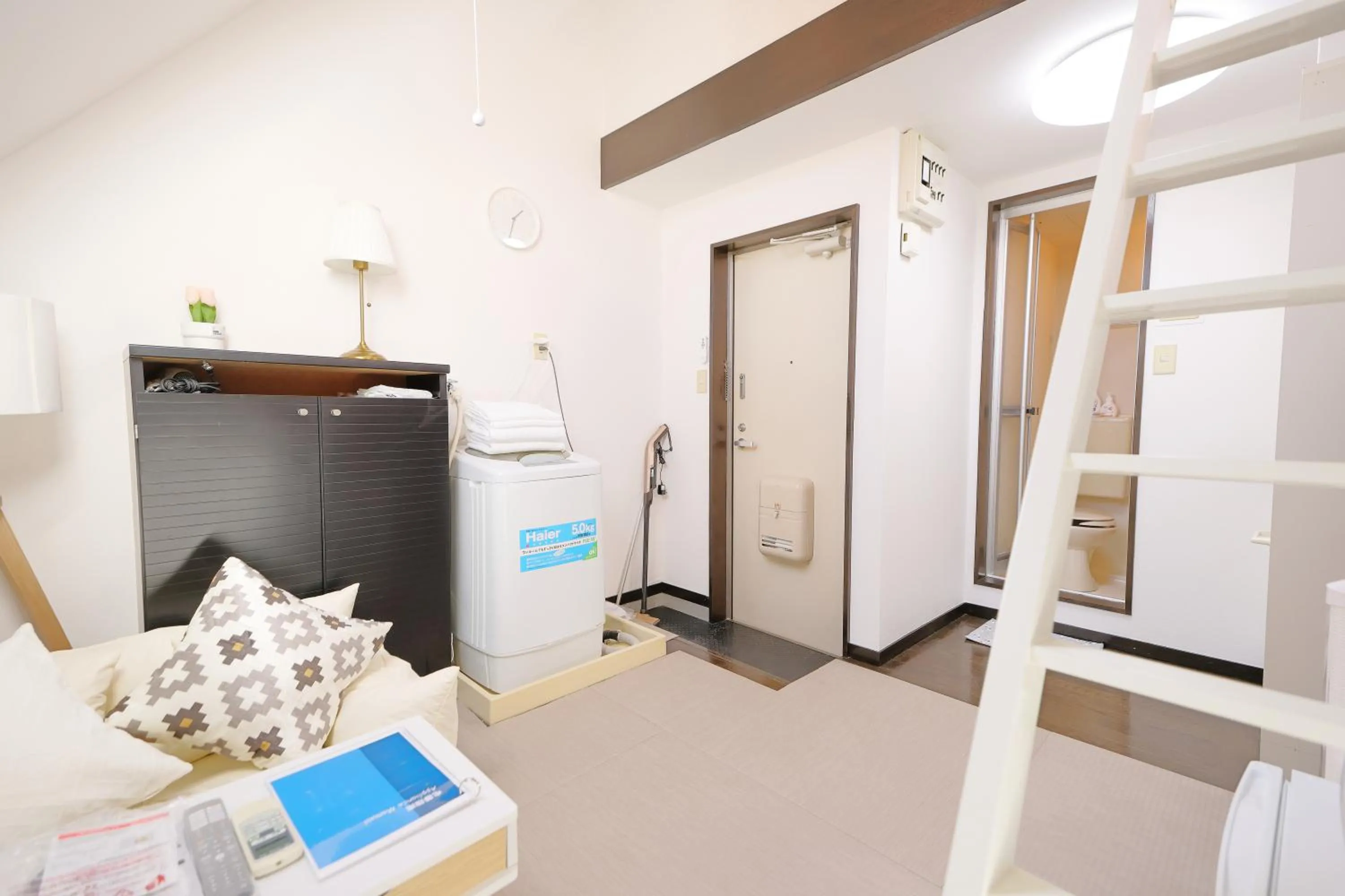 washing machine, Bed in Mi-LOFT SHIBUYA
