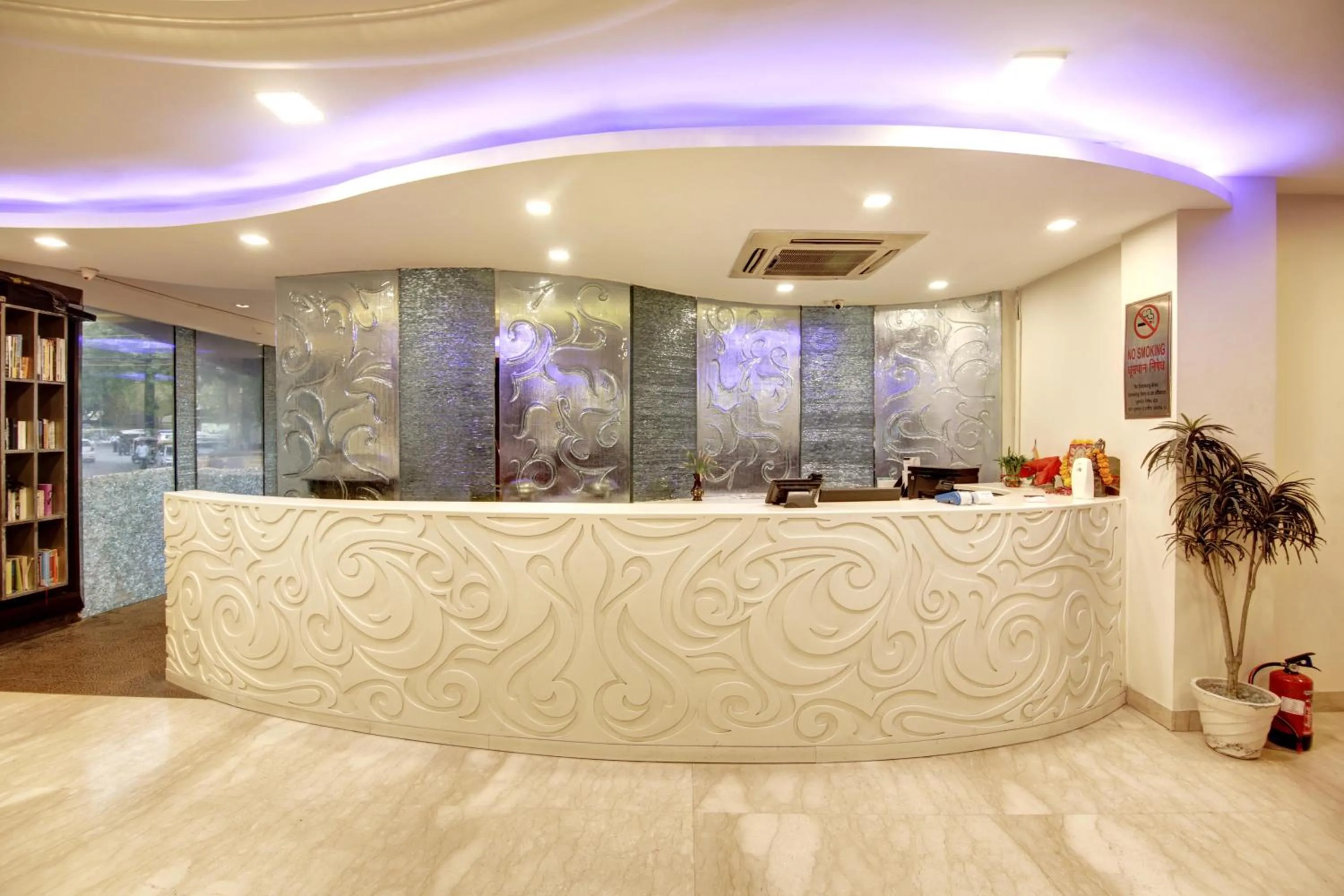 Lobby or reception in Hotel Good Times - Karol Bagh Metro Station