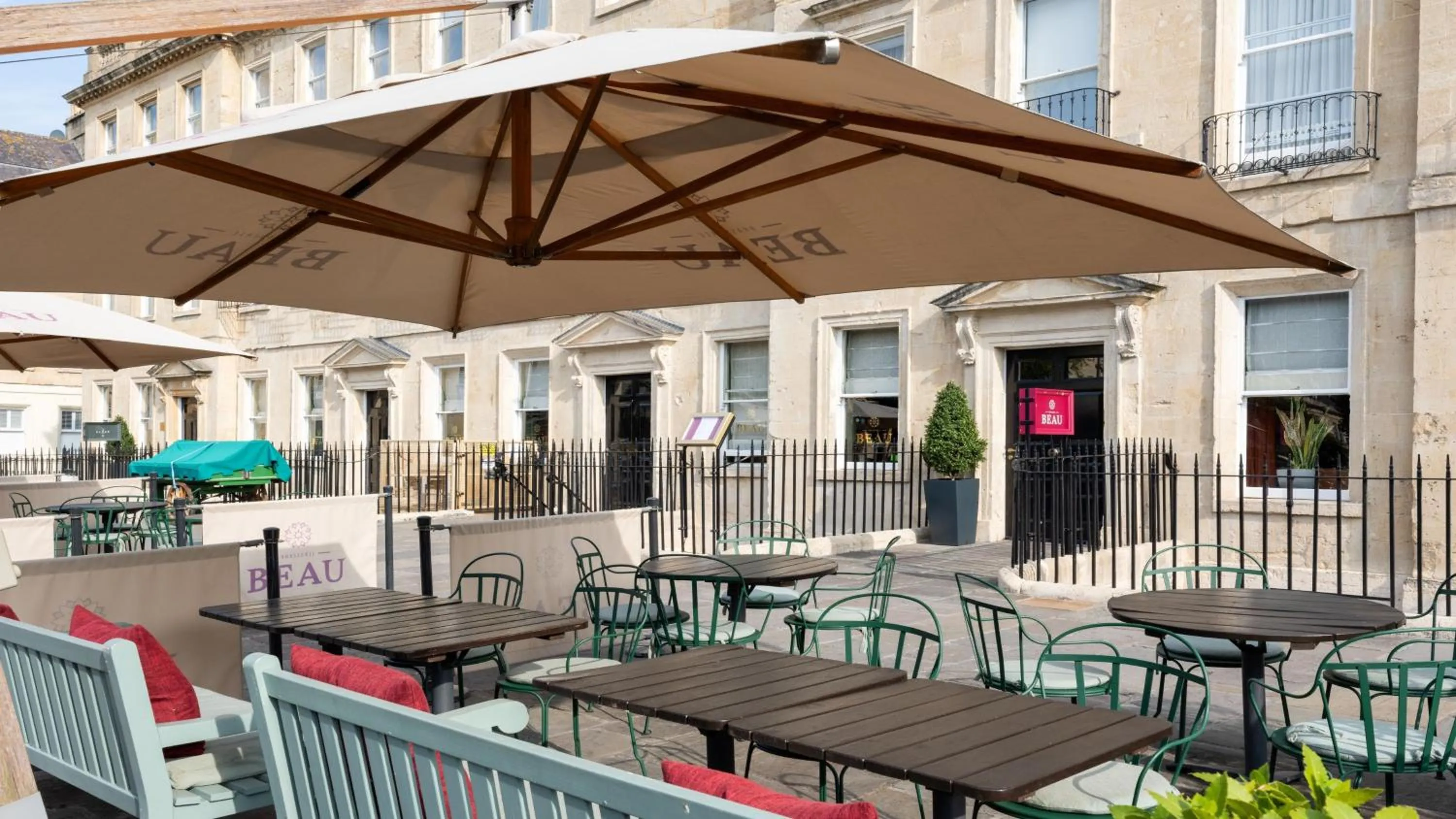 Restaurant/places to eat in Hotel Indigo - Bath by IHG