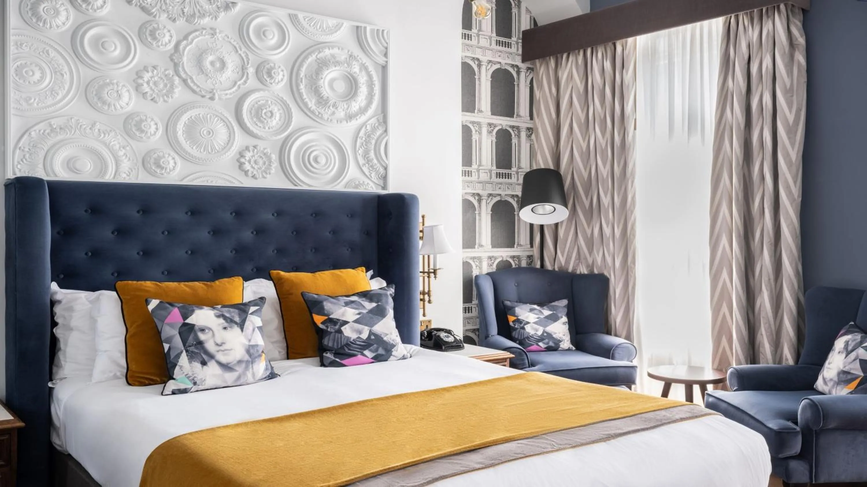 Photo of the whole room, Bed in Hotel Indigo - Bath by IHG