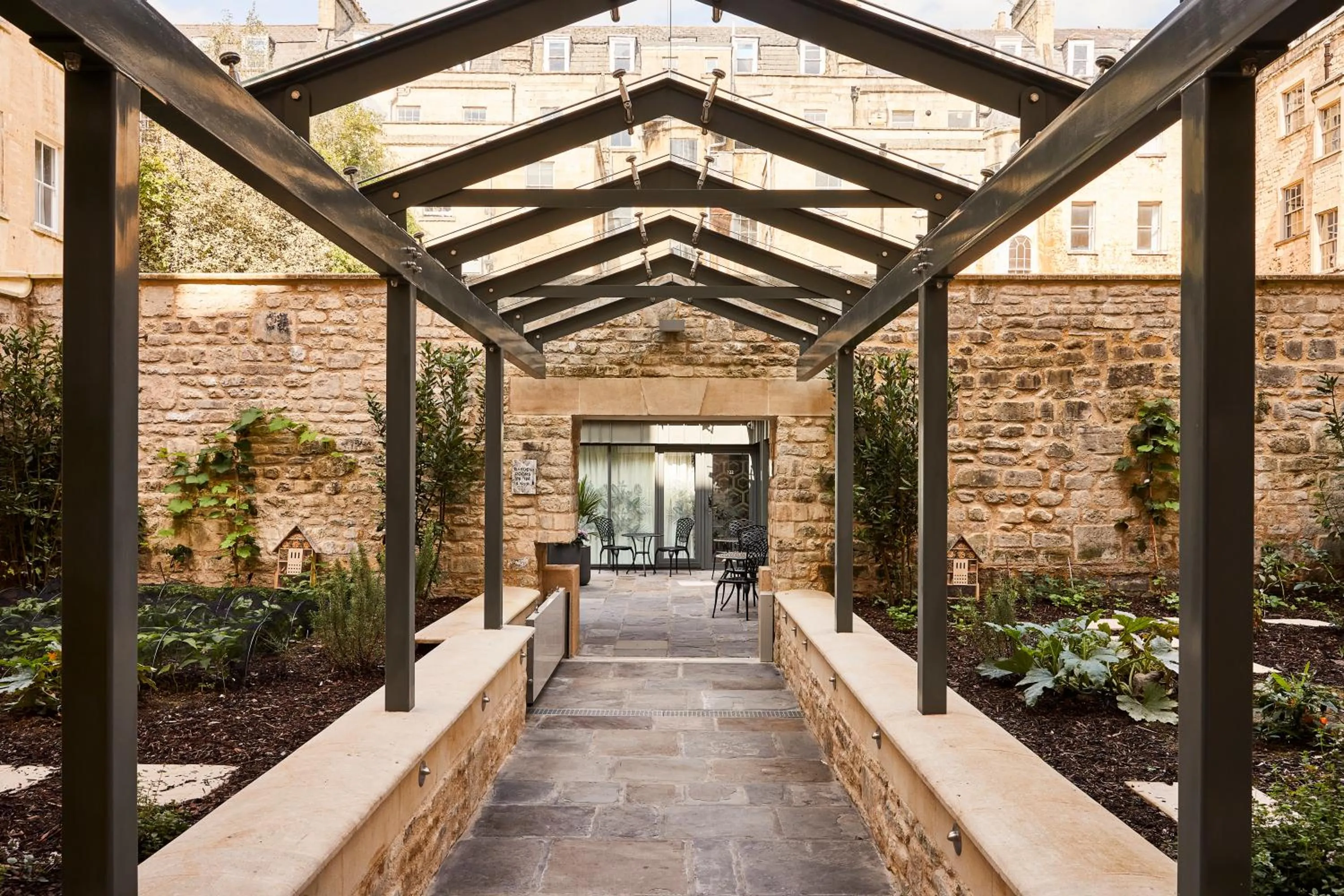 Garden in Hotel Indigo - Bath by IHG