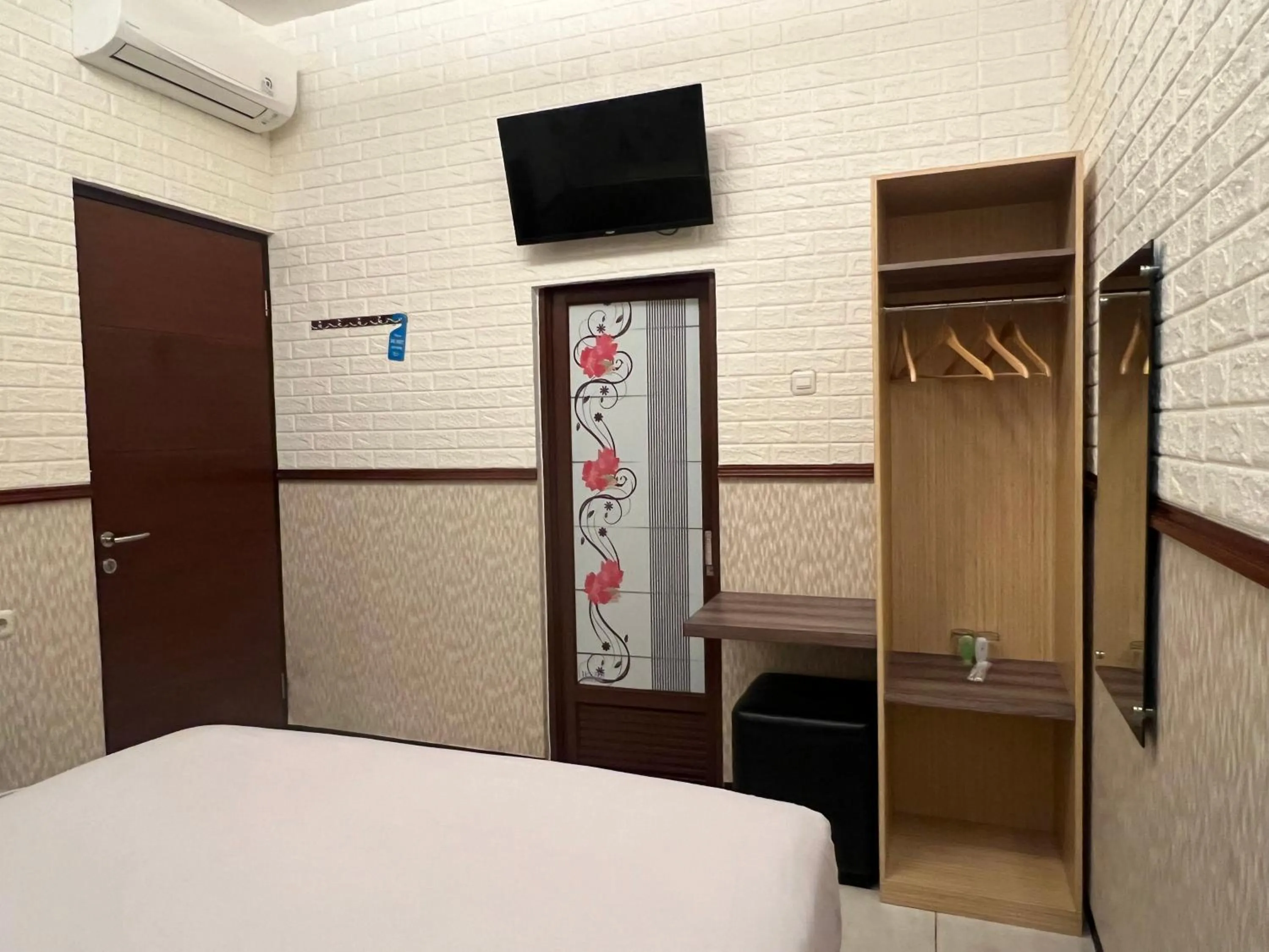 Bed in Villa Morphosis