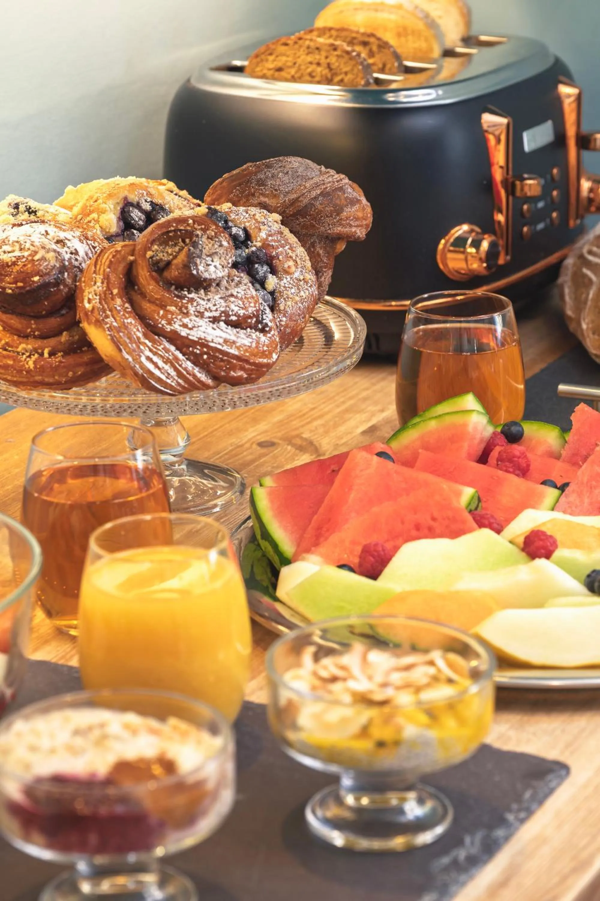 Restaurant/places to eat in Harington's Boutique Hotel