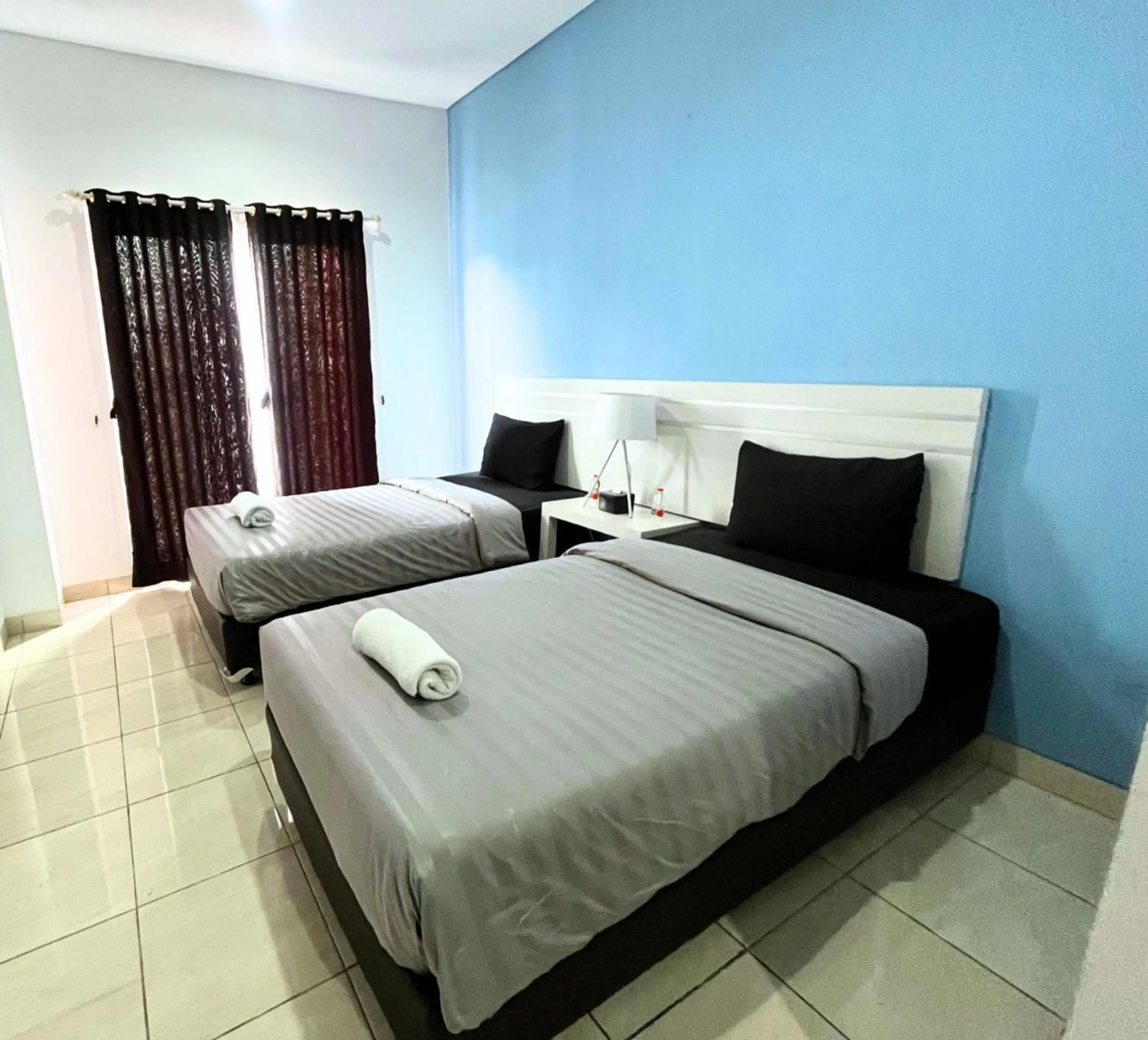 Bed in TOS Hotel & Convention Center Tangerang Powered by Archipelago