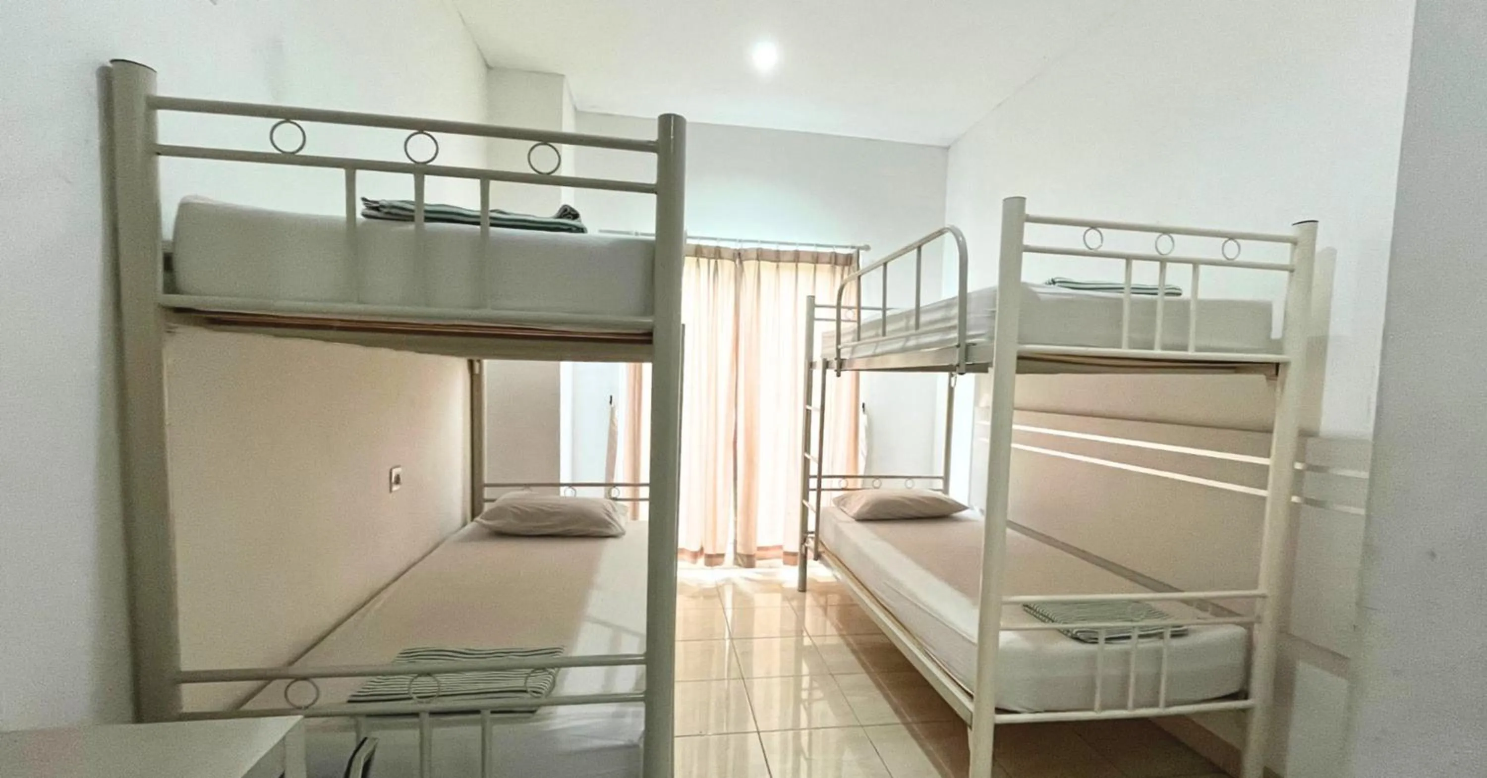 Bed in TOS Hotel & Convention Center Tangerang Powered by Archipelago