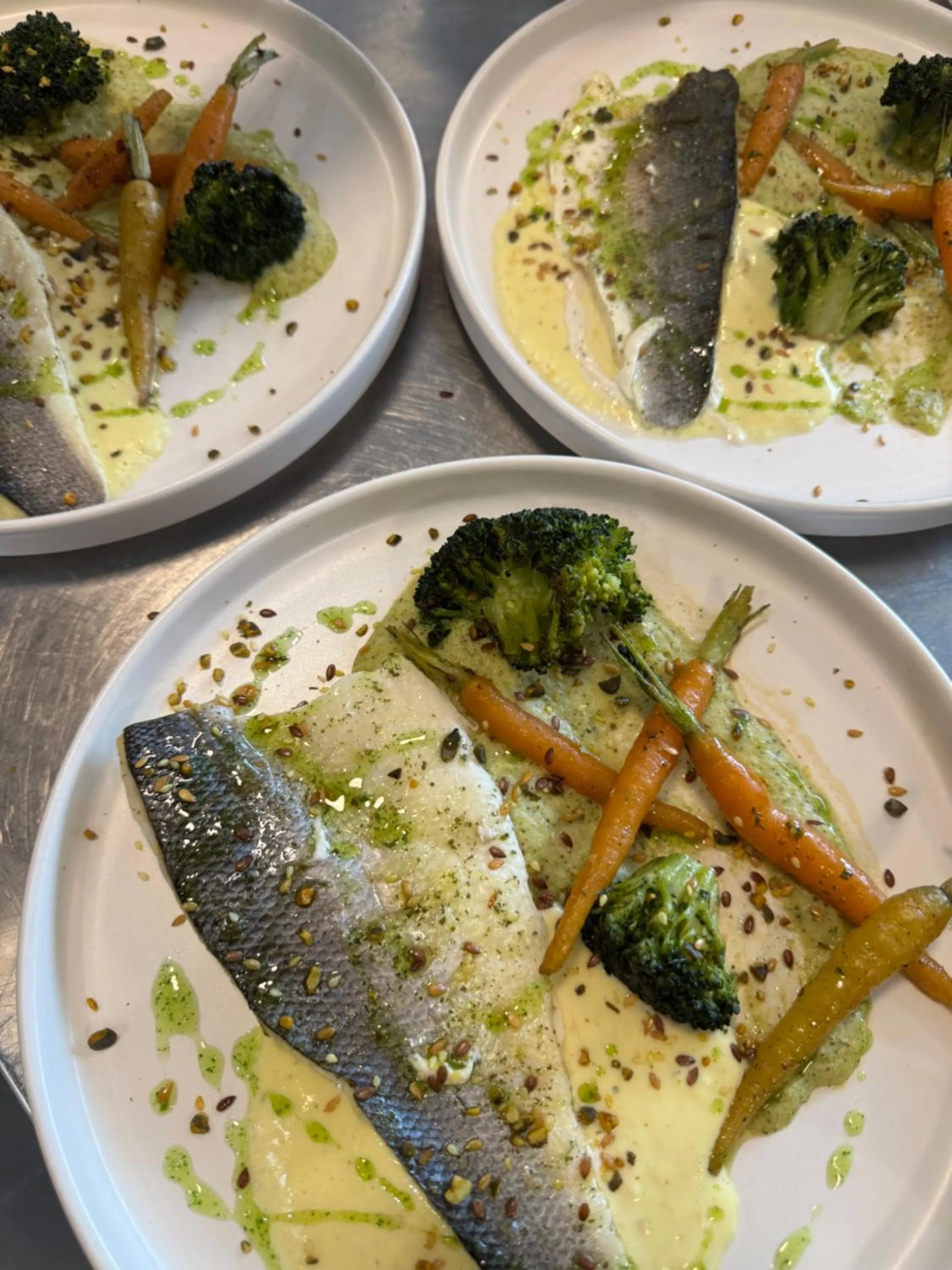 Food in Hôtel du Commerce-restaurant au Couteau