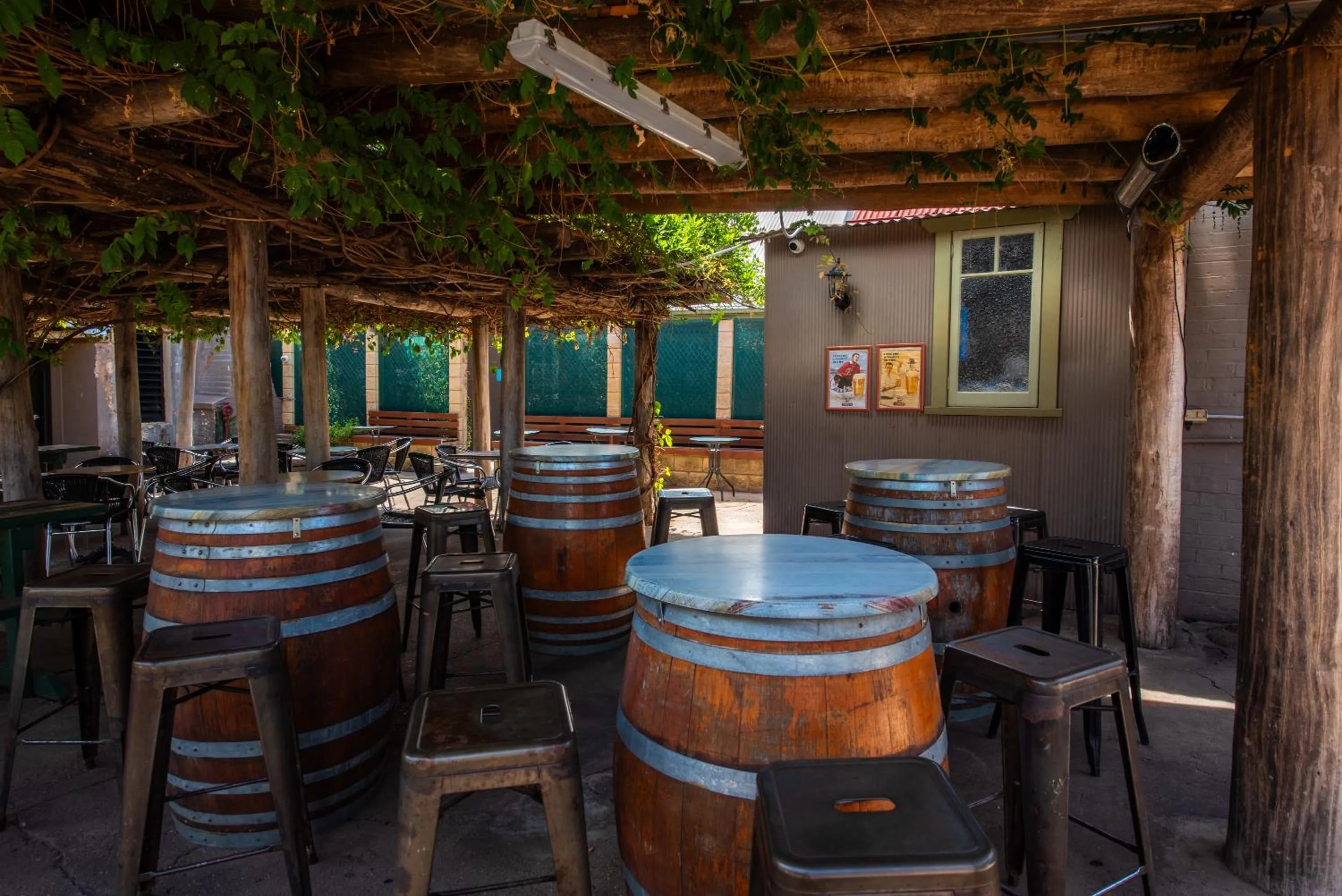 Restaurant/places to eat in The Centennial Hotel Gulgong