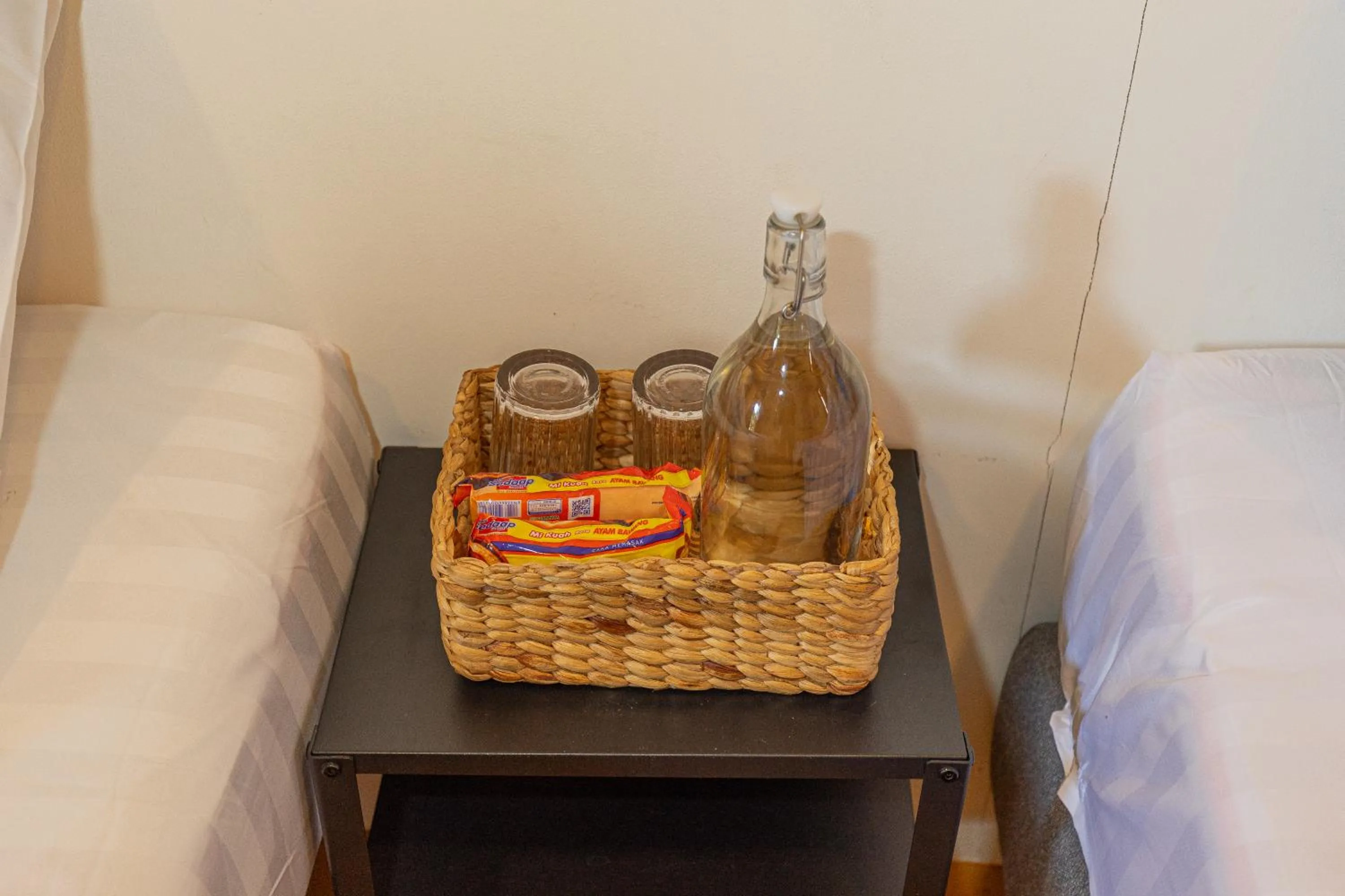 Food and drinks in Yukke Tembi Homestay