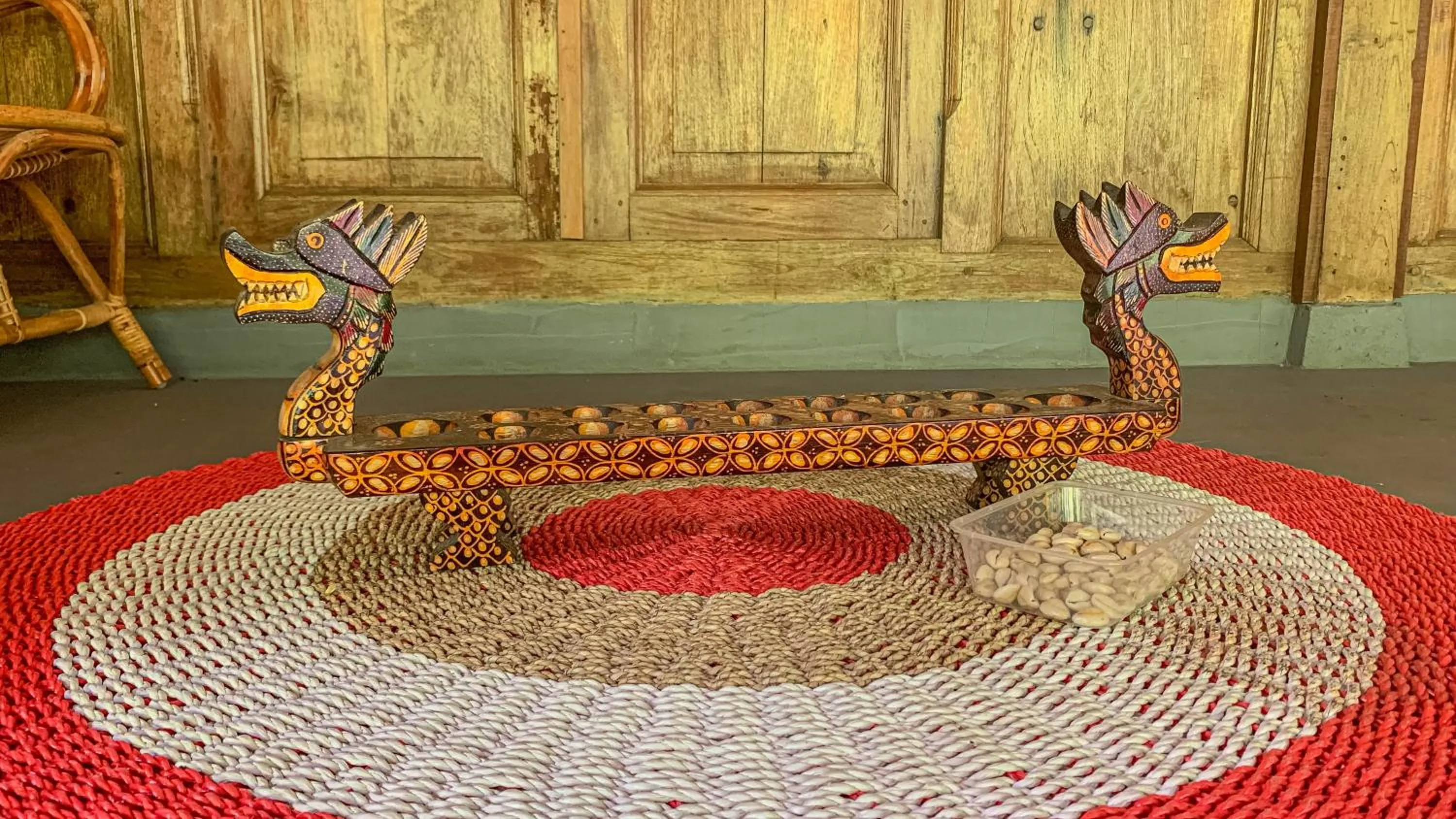 Evening entertainment in Yukke Tembi Homestay