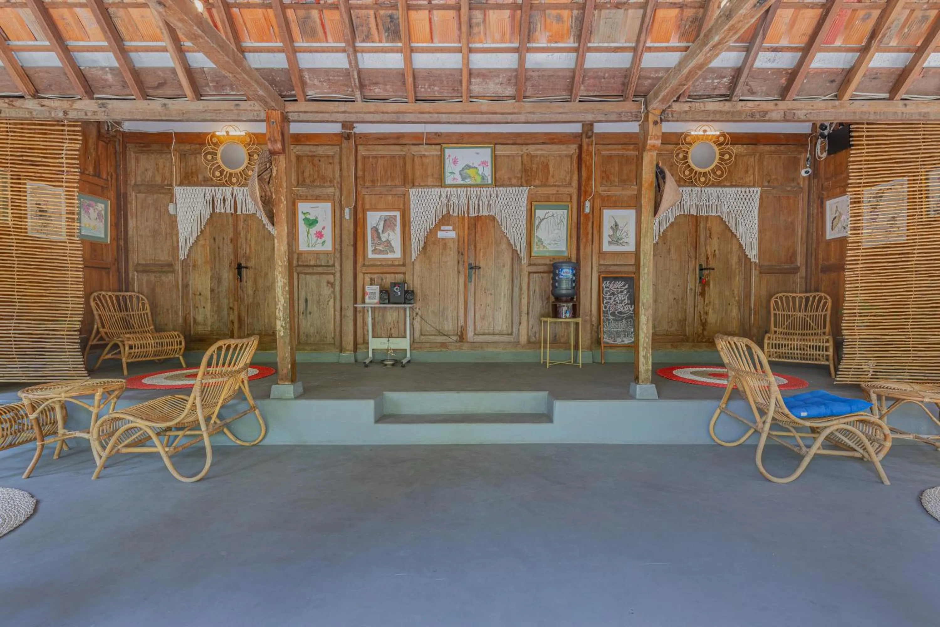 Property building in Yukke Tembi Homestay