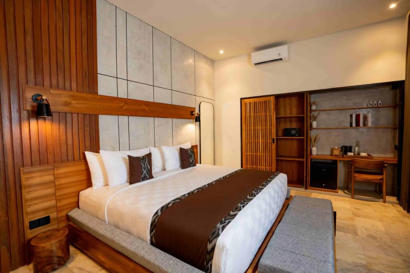 Bedroom, Bed in Oma Ubud