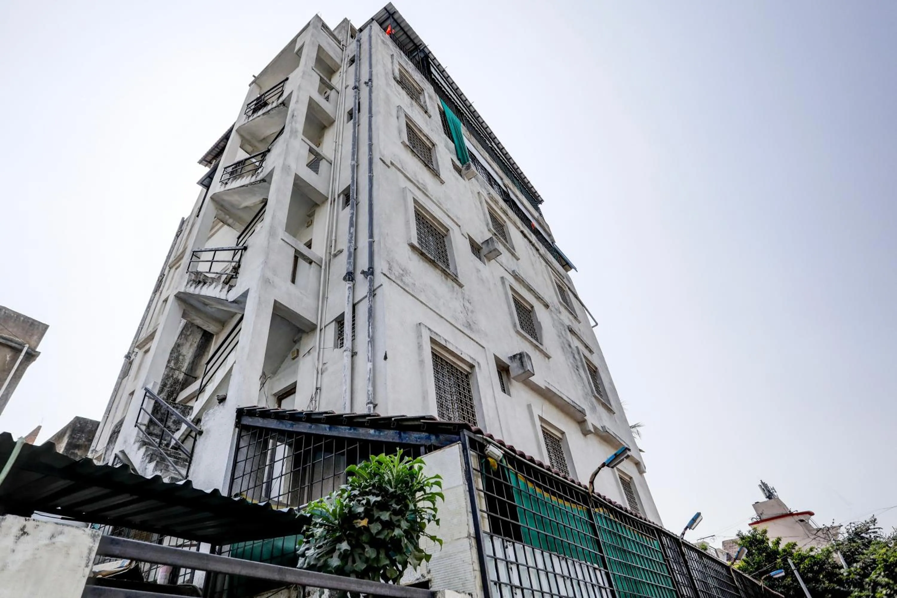 Facade/entrance in Hotel O DREAMZZ INN