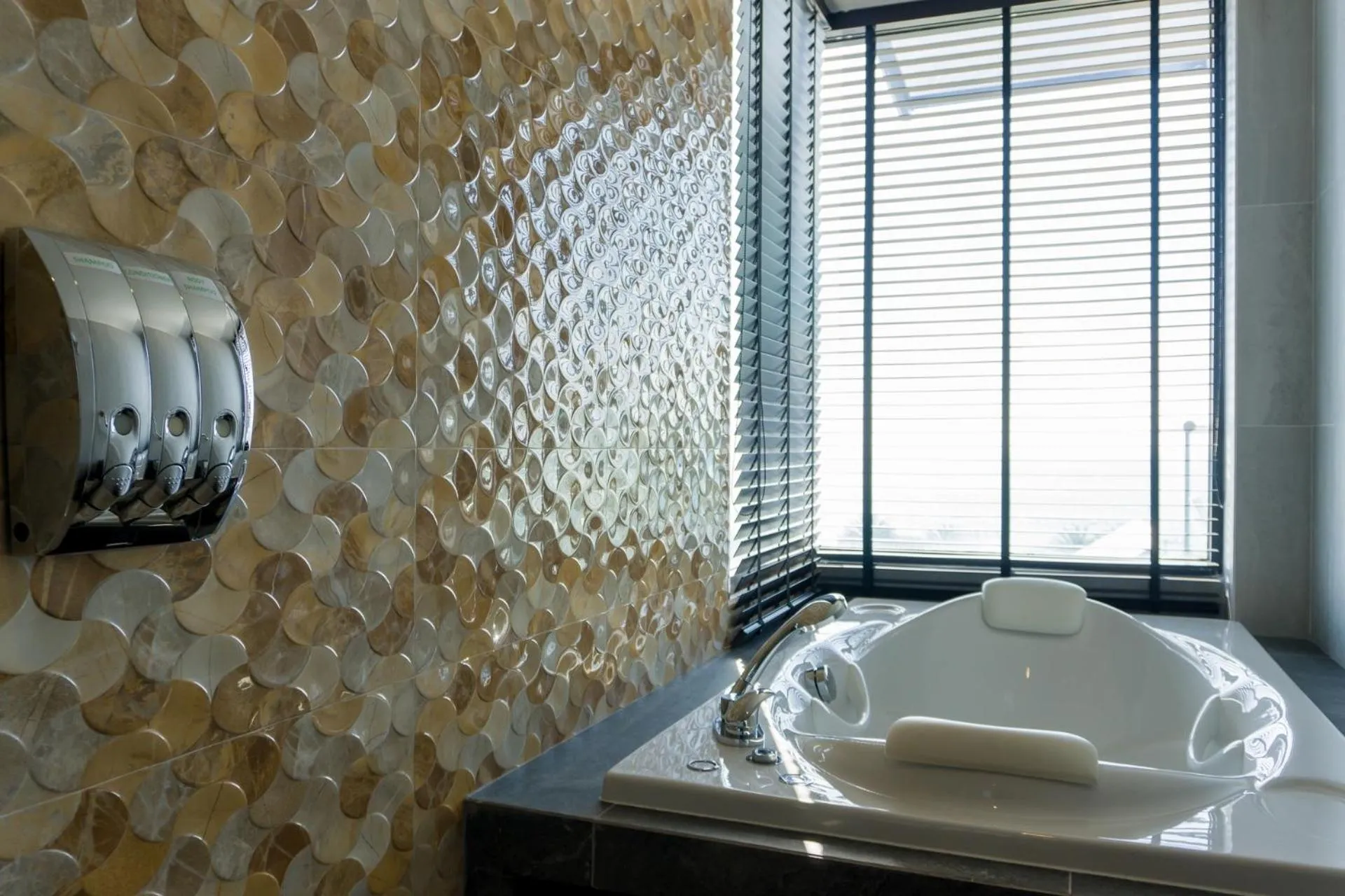 Bathroom in AUBERGE SHINTAKE