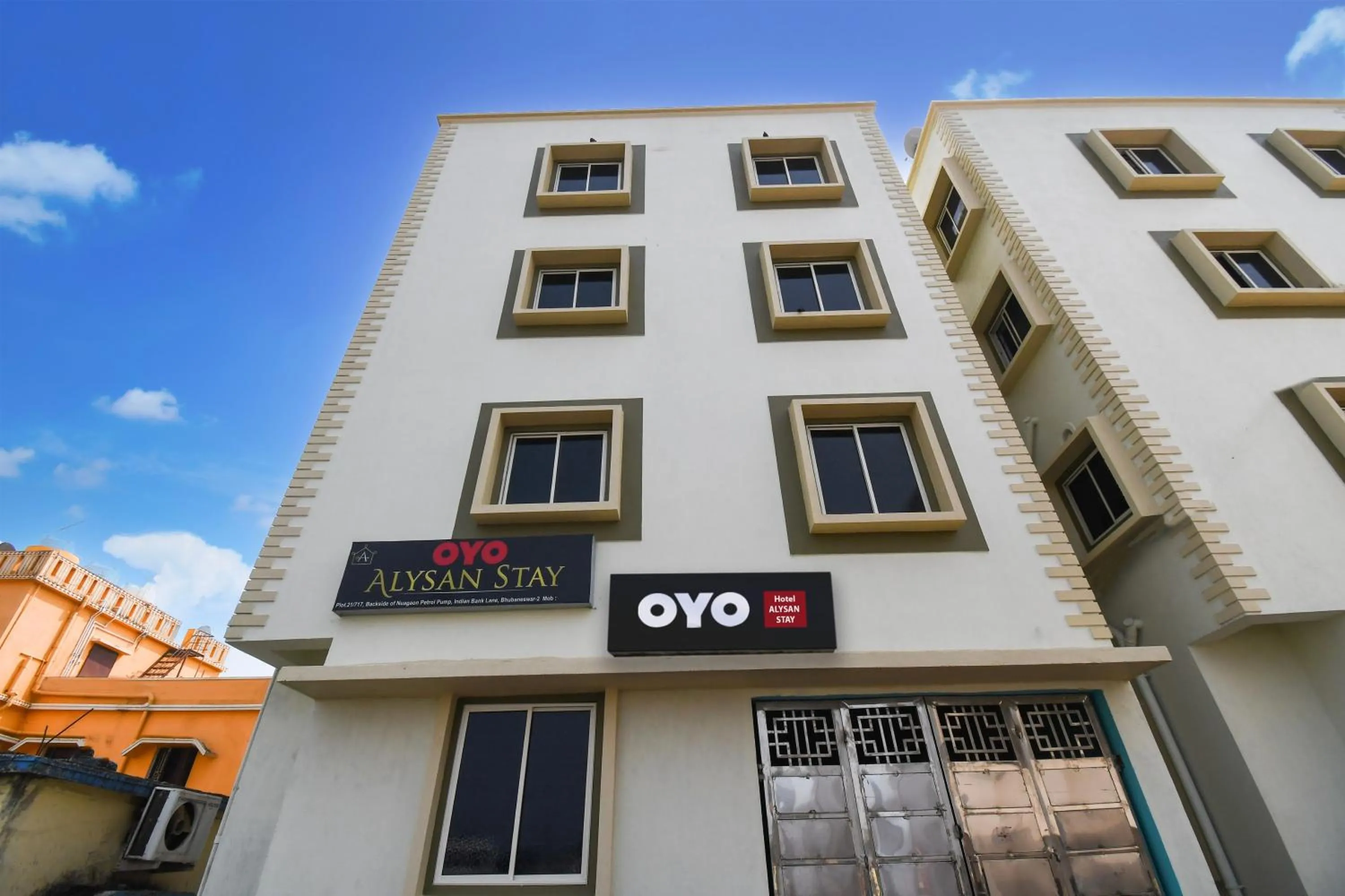 Facade/entrance in Hotel O ALYSAN STAY