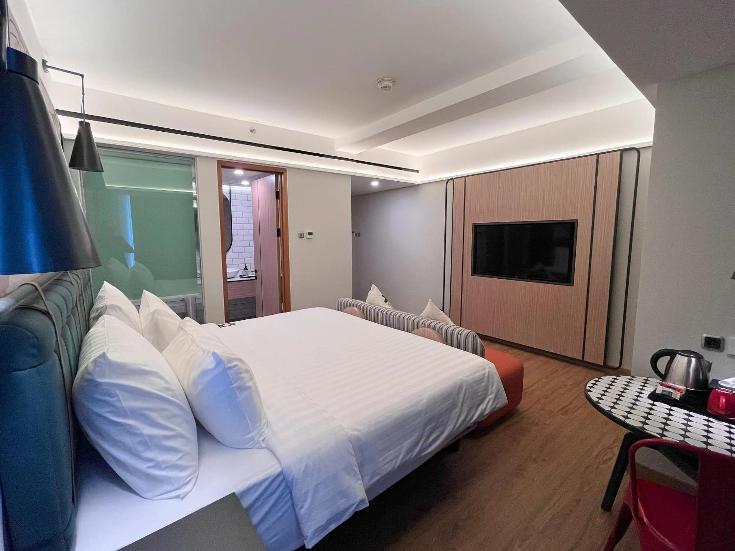 Bed in Luminor Hotel Legian Seminyak - Bali