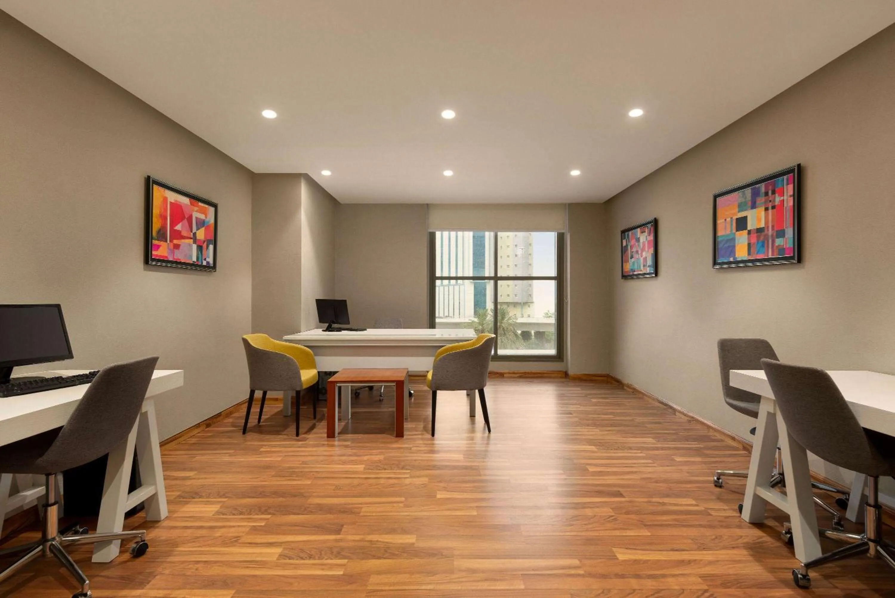 Business facilities in Ramada by Wyndham Makkah Zad Al Rawda