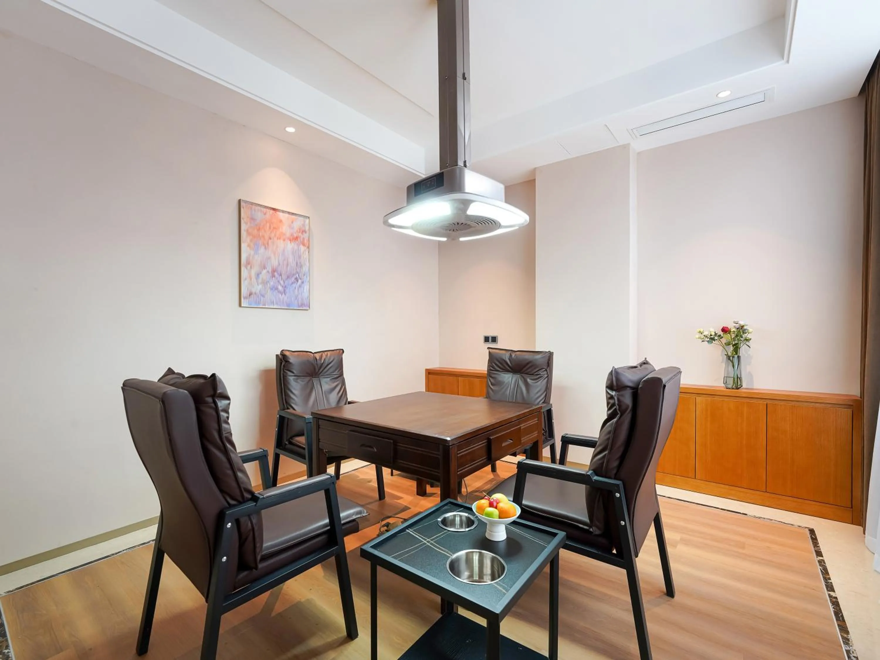 Living room in Howard Johnson by Wyndham Huaqiao Plaza Xinyu