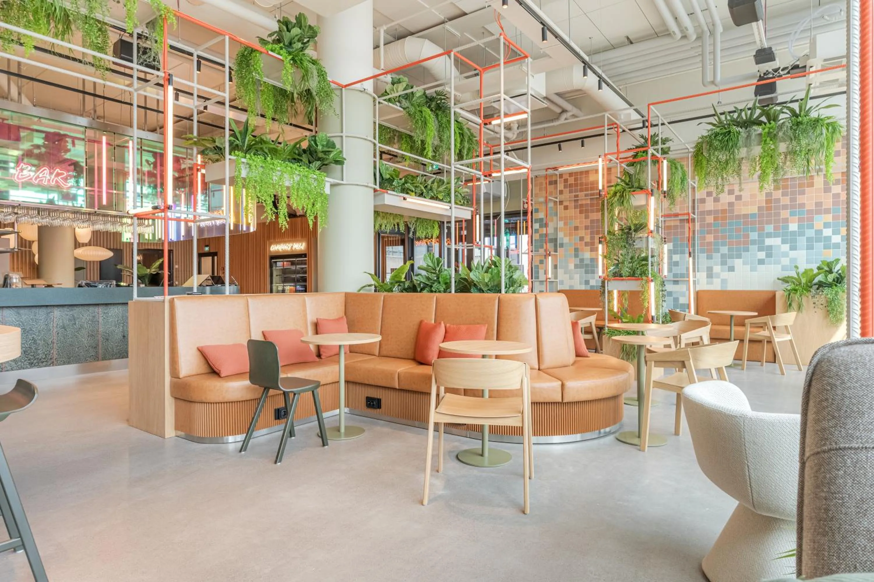 Restaurant/places to eat in Comfort Hotel Helsinki Airport