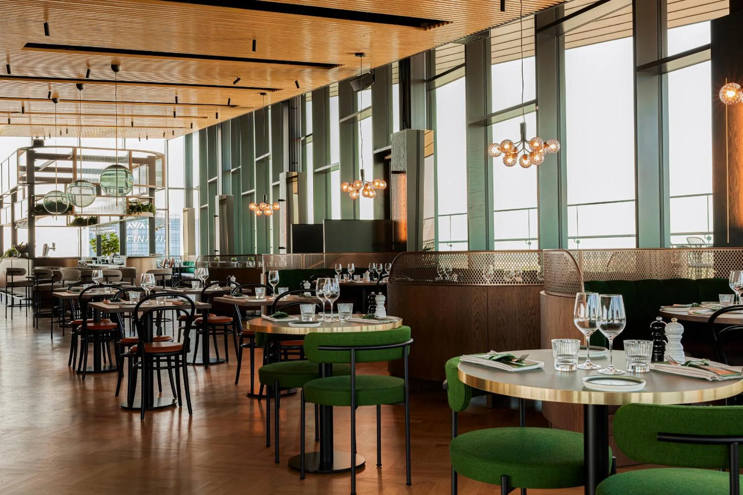 Restaurant/places to eat in Clarion Hotel Helsinki Airport