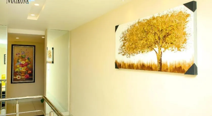 Hotel Mairona Gulberg Lahore