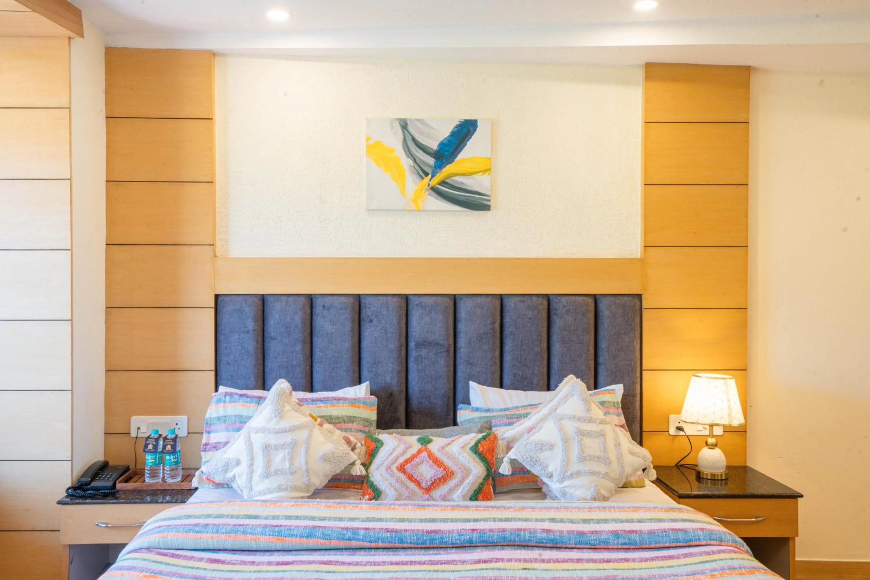 Bed in Super Hotel by Perfectstayz Mall Road