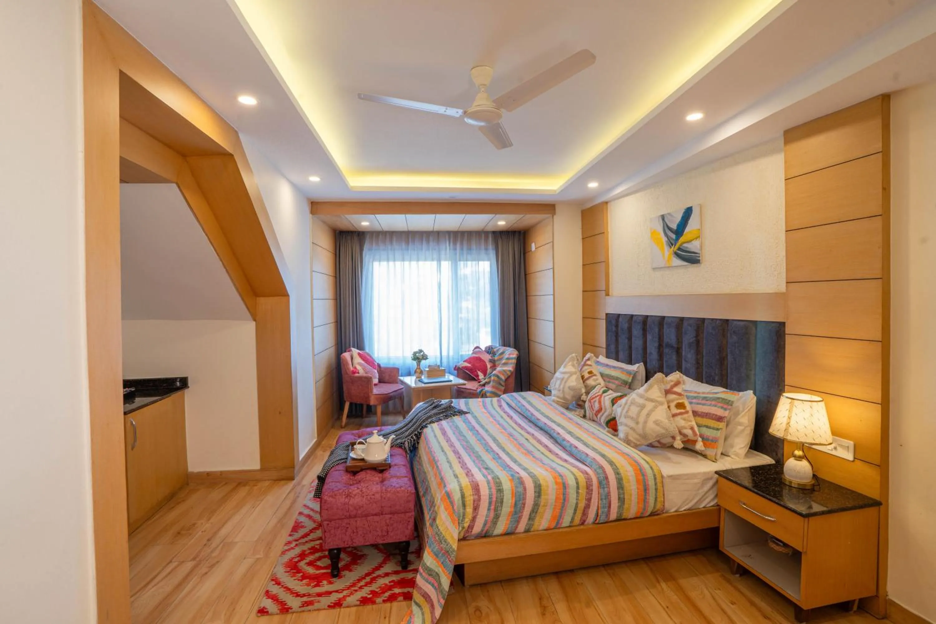 Bed in Super Hotel by Perfectstayz Mall Road