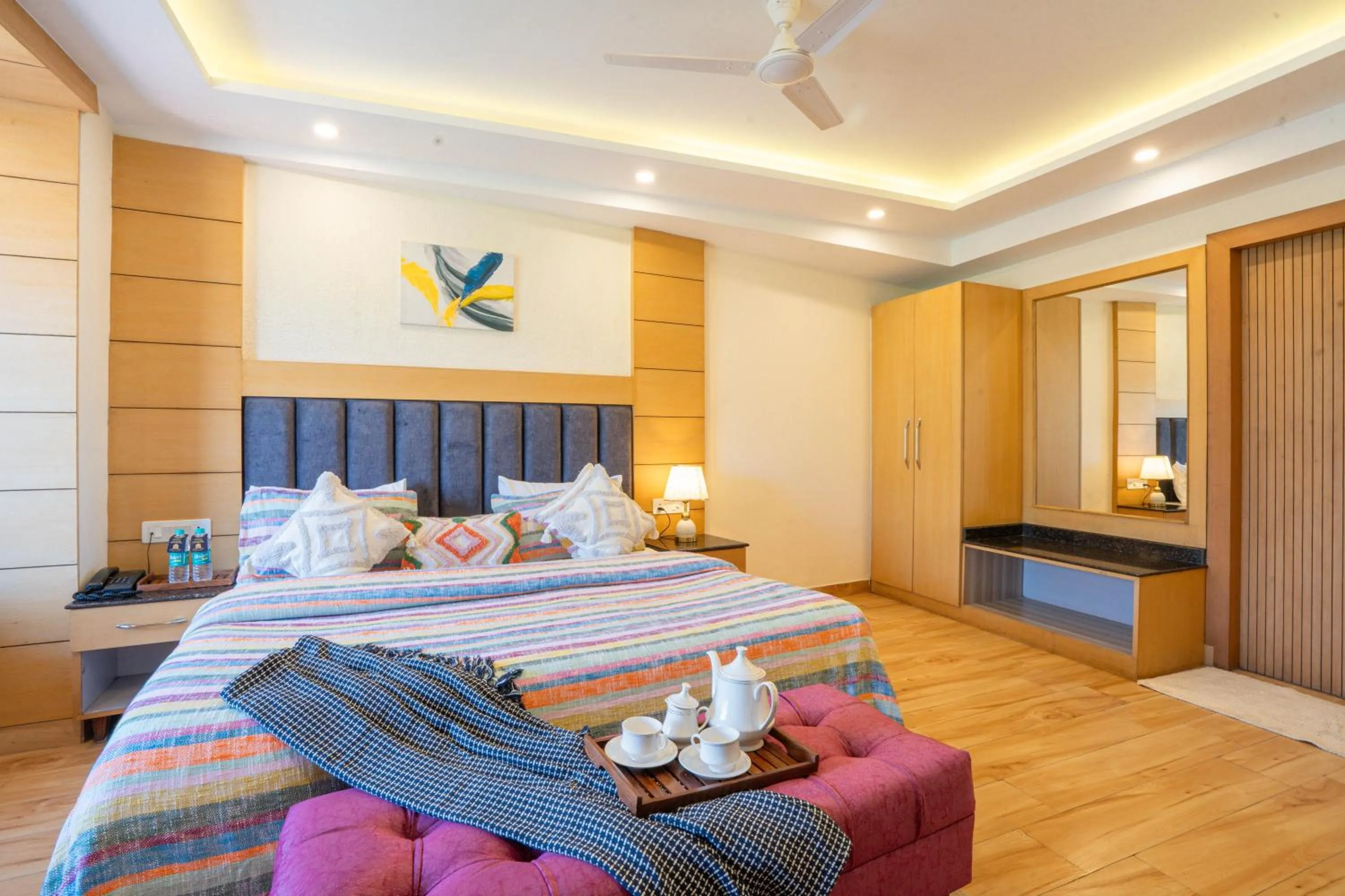 Bed in Super Hotel by Perfectstayz Mall Road