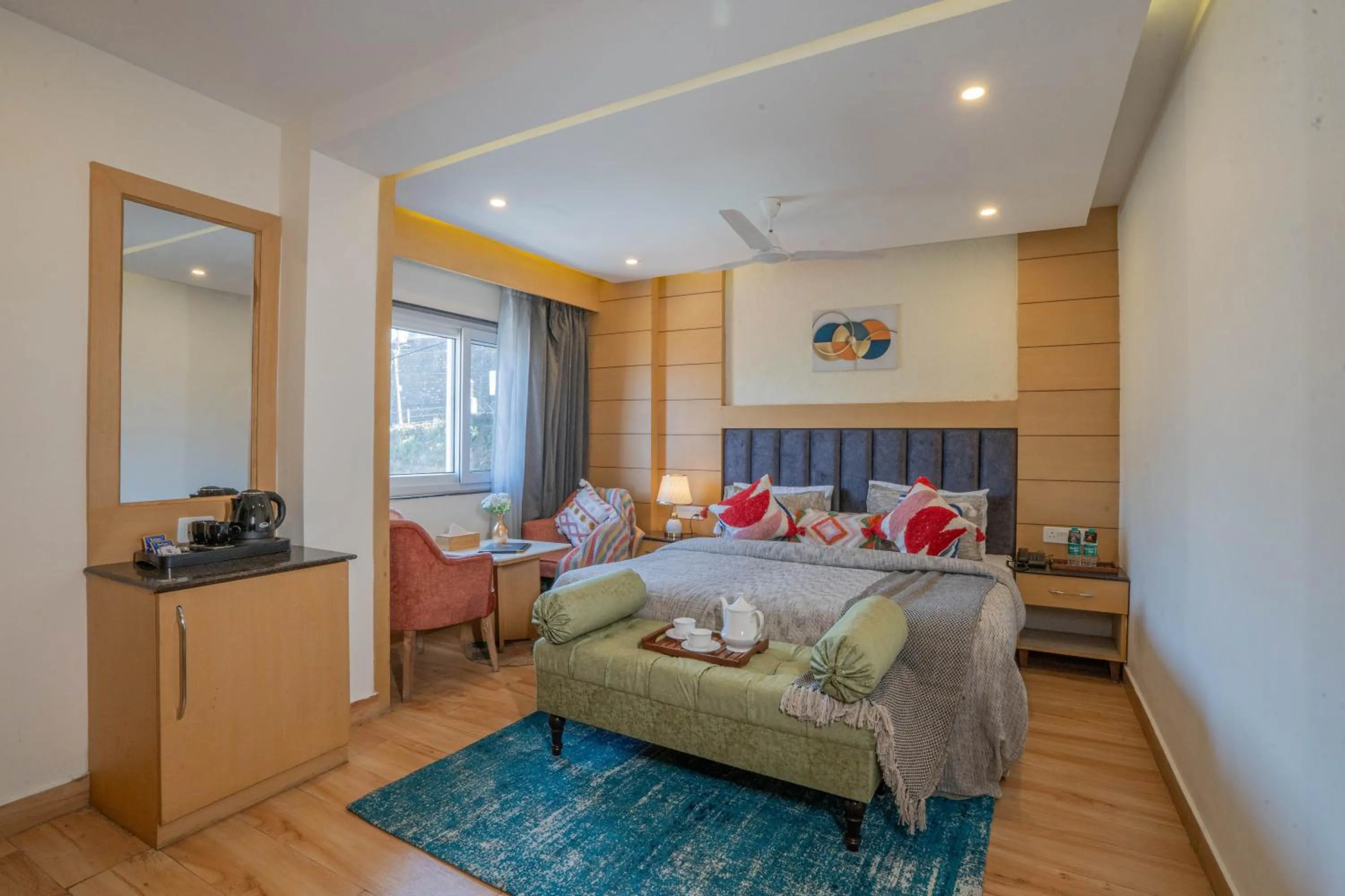 Bed in Super Hotel by Perfectstayz Mall Road