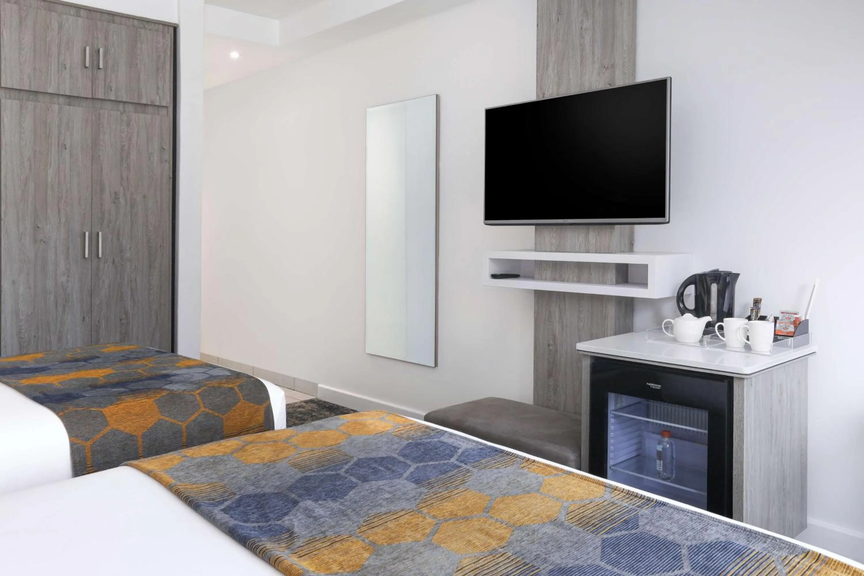 Bed in Garden Court Mthatha