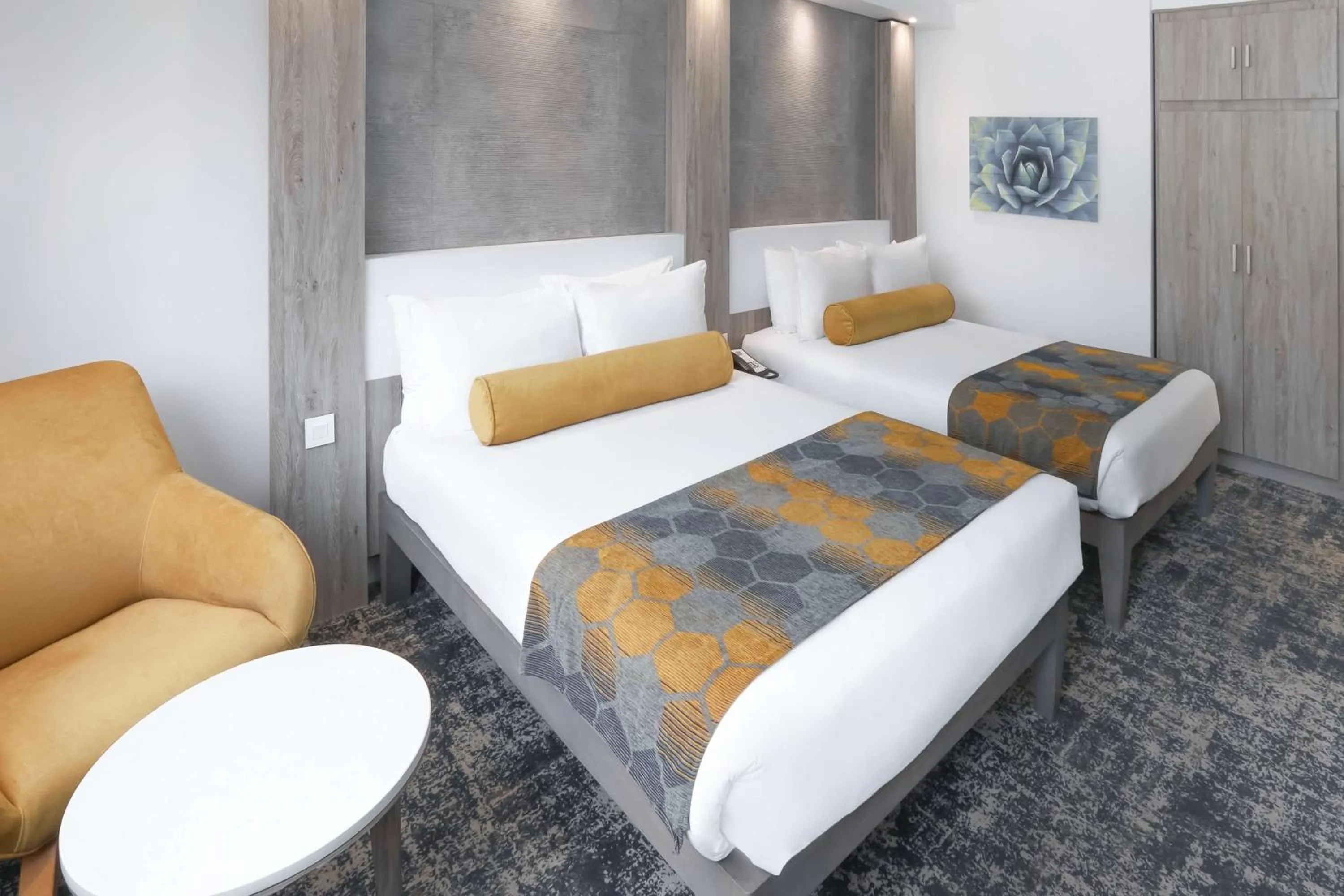 Bed in Garden Court Mthatha