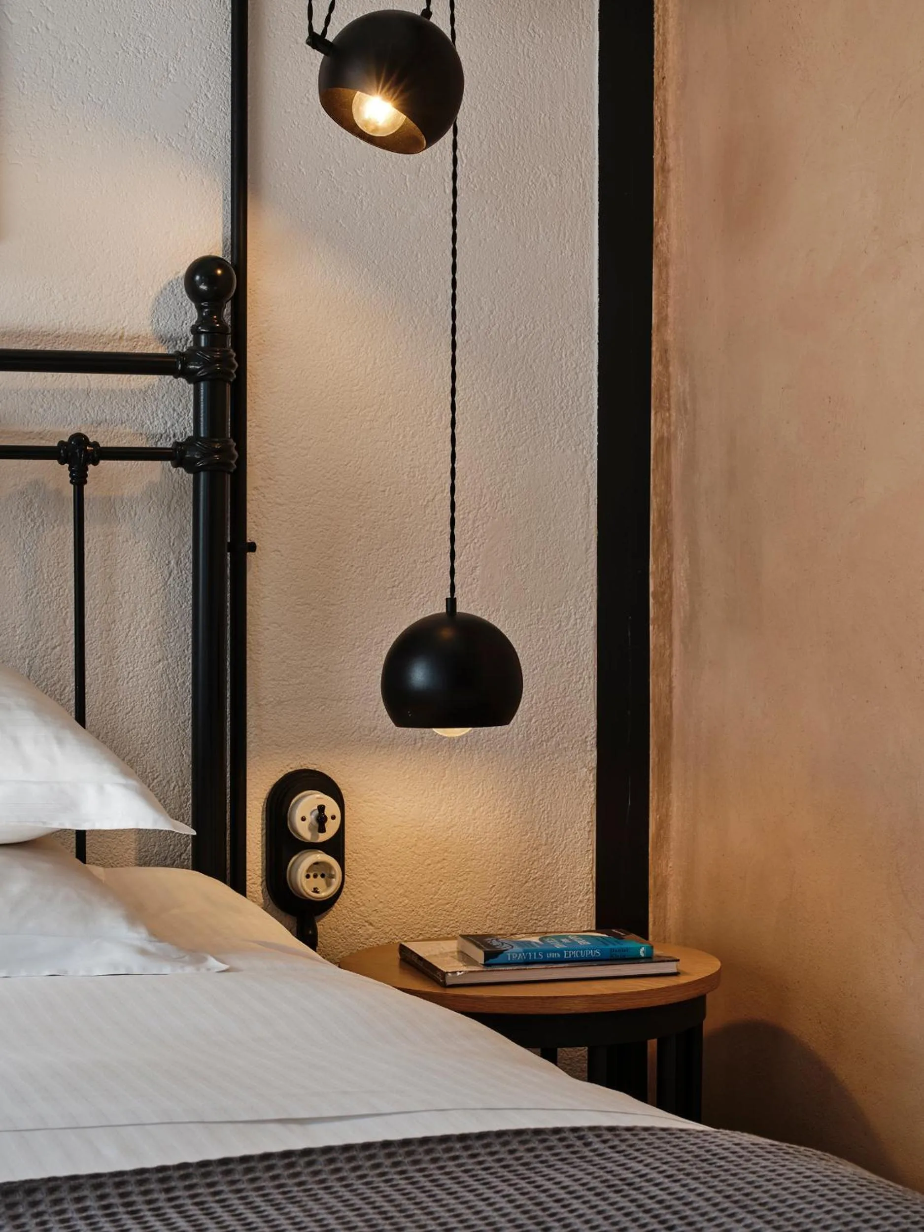 Bedroom, Bed in Not Boutique Hotel