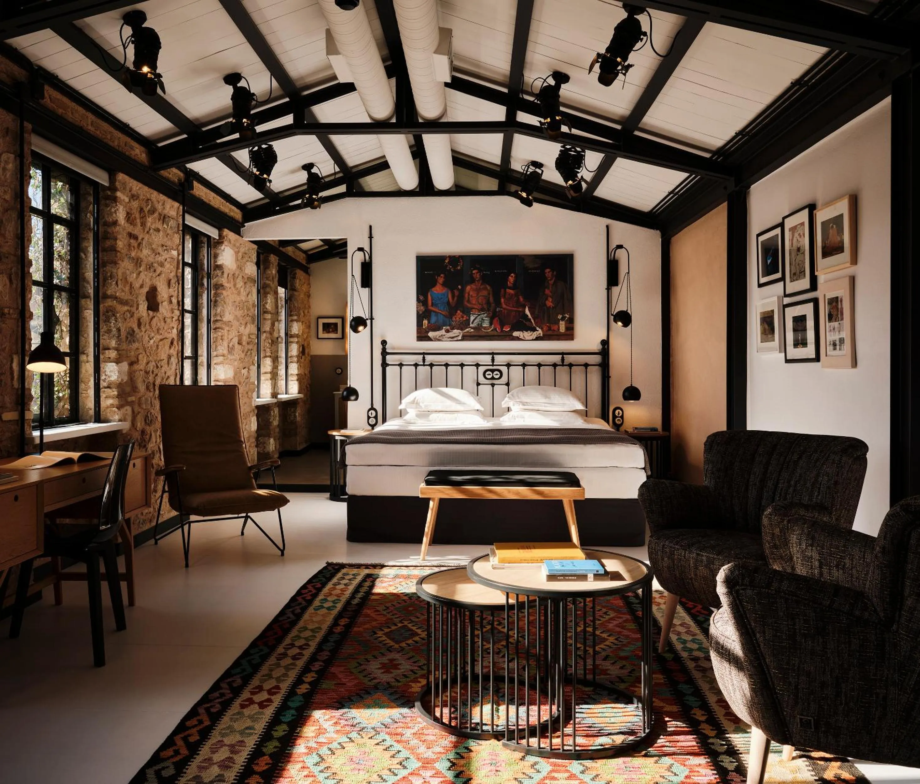 Photo of the whole room in Not Boutique Hotel