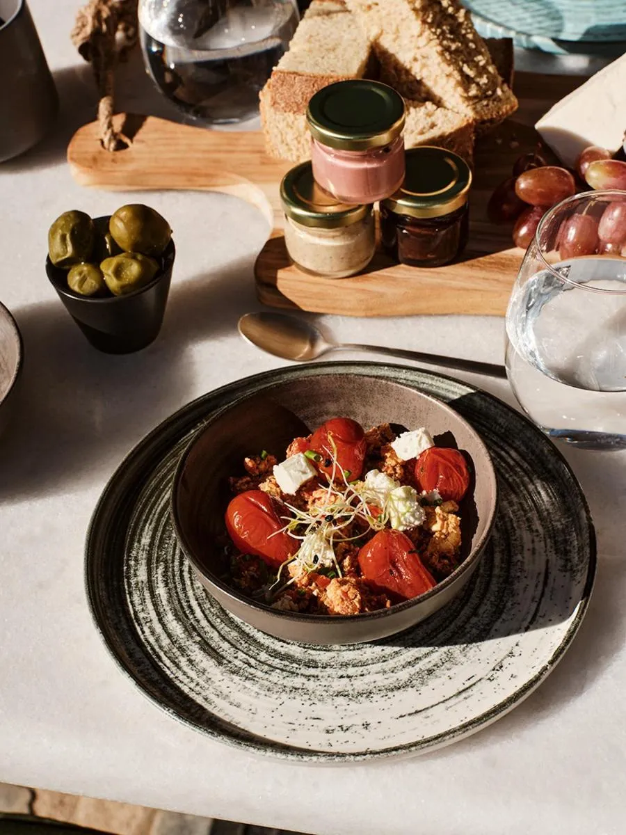 Food and drinks in Not Boutique Hotel