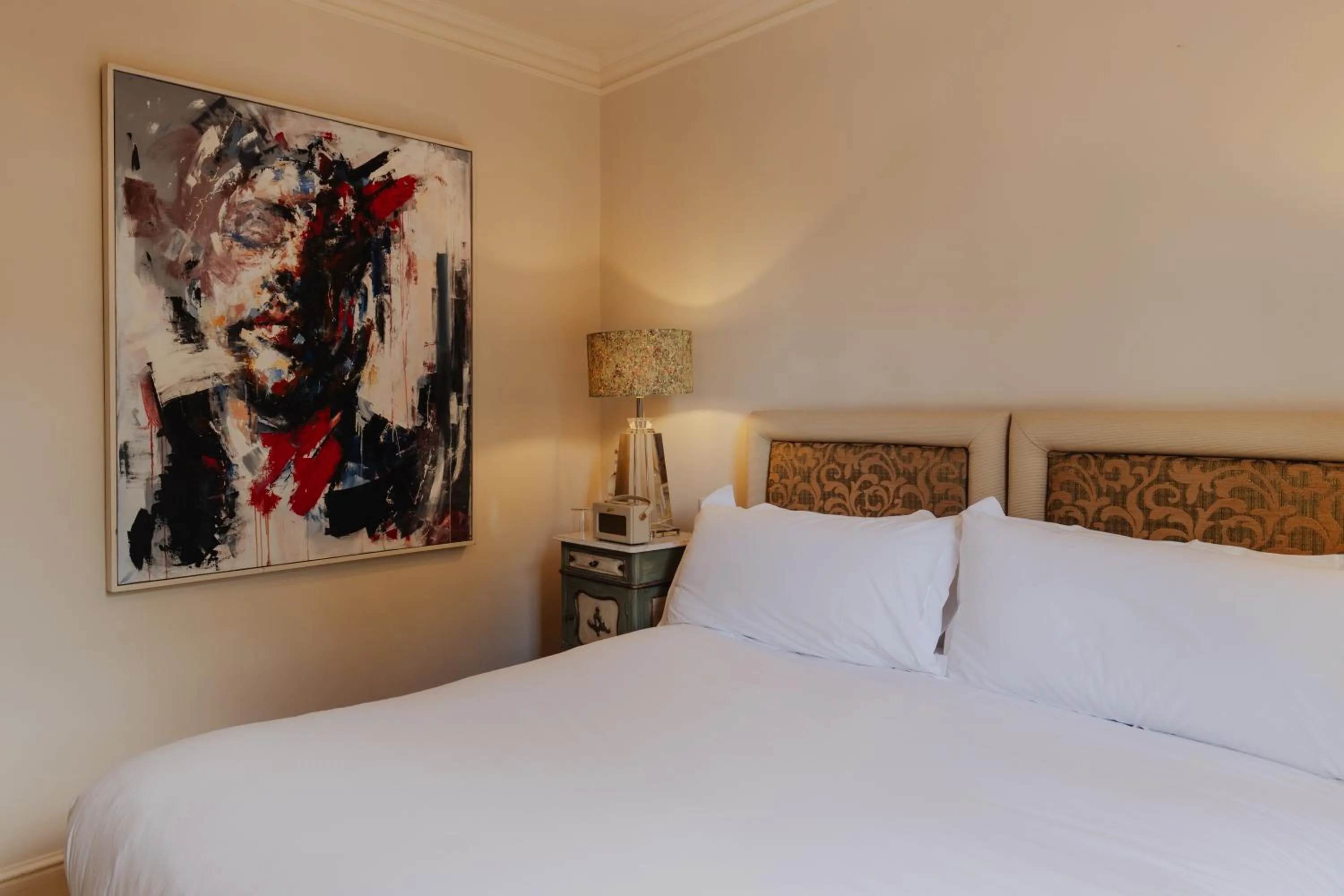 Bed in No 15 by GuestHouse, Bath