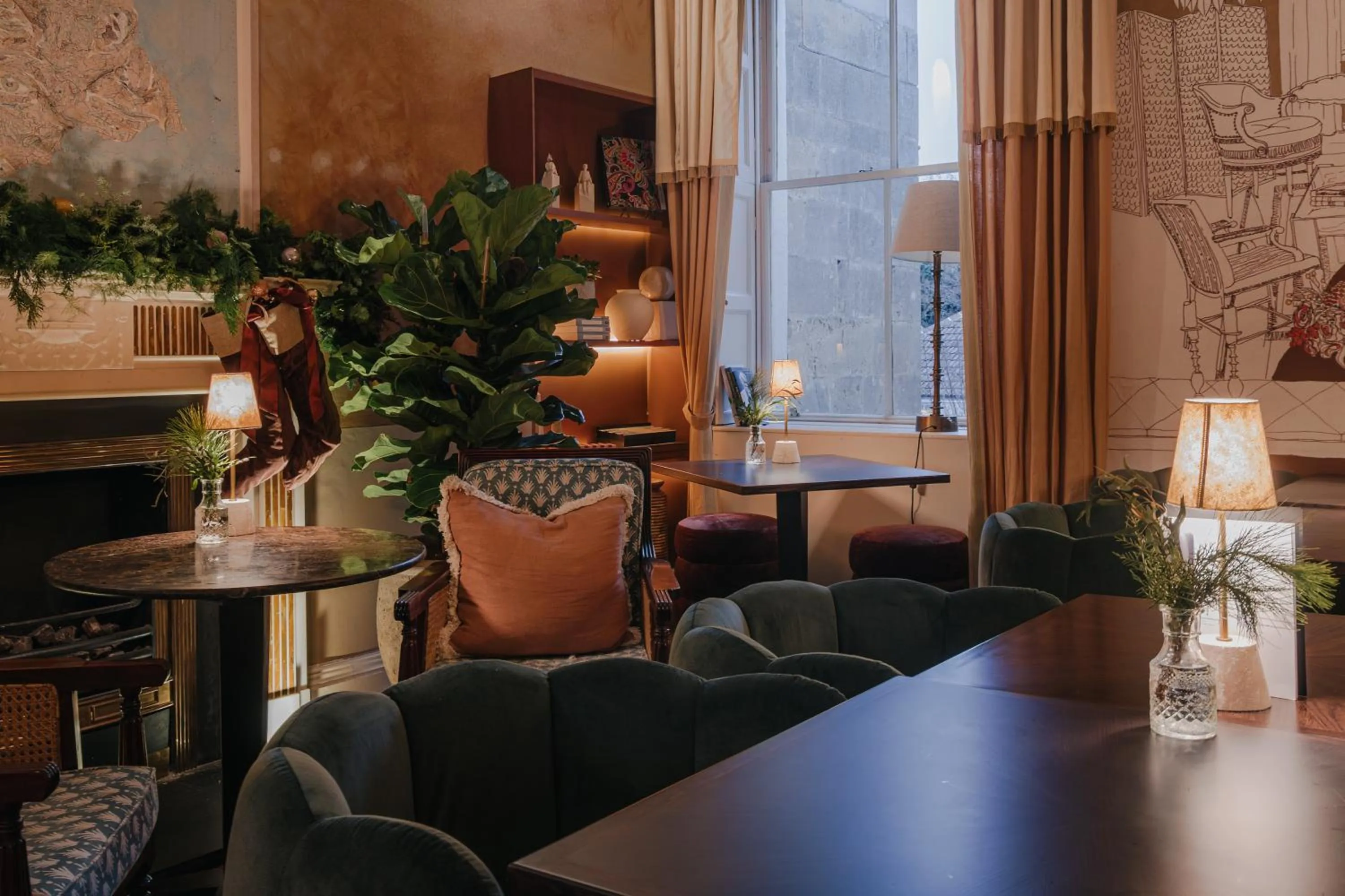 Lounge or bar in No 15 by GuestHouse, Bath