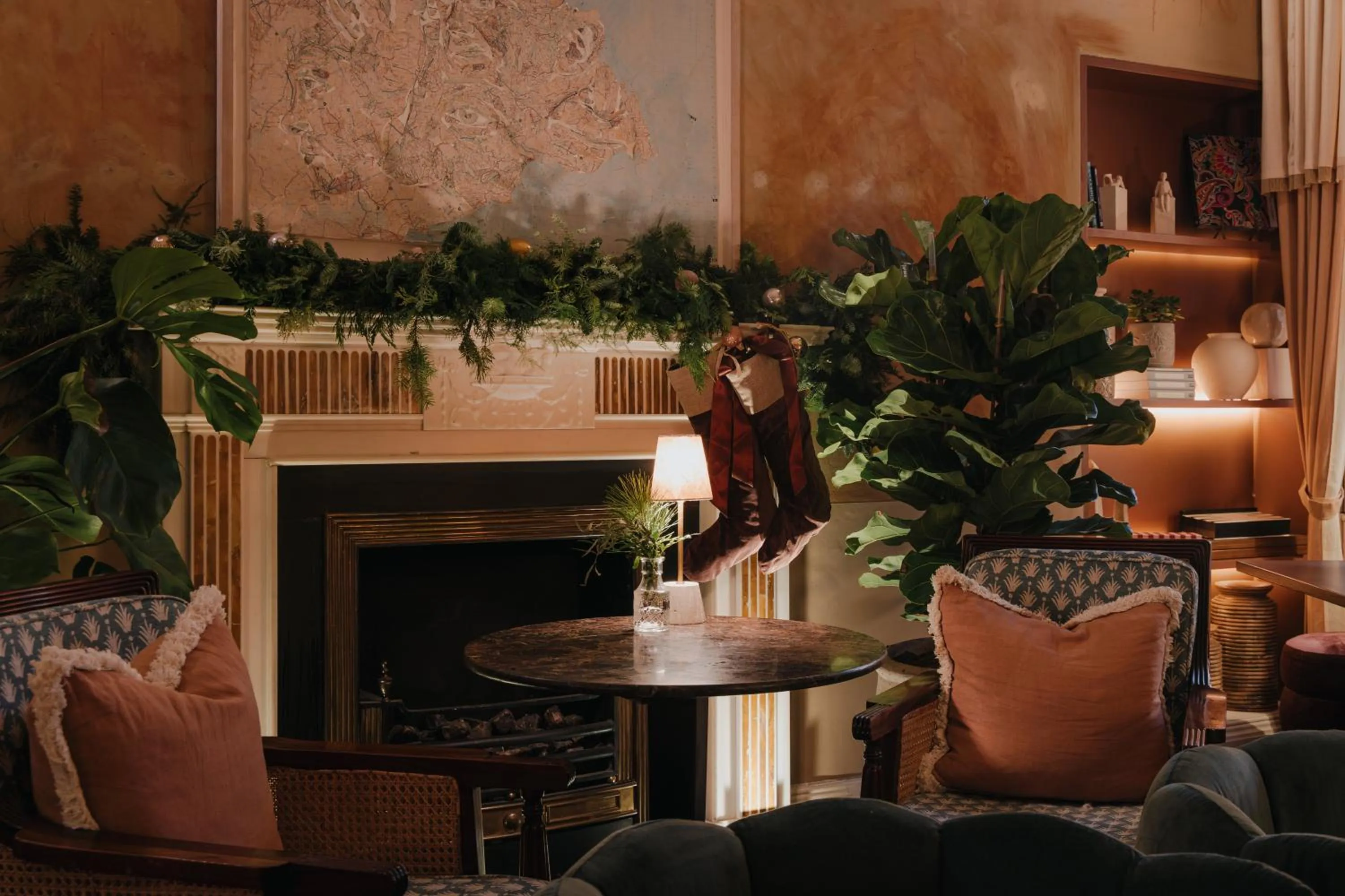 Lounge or bar in No 15 by GuestHouse, Bath