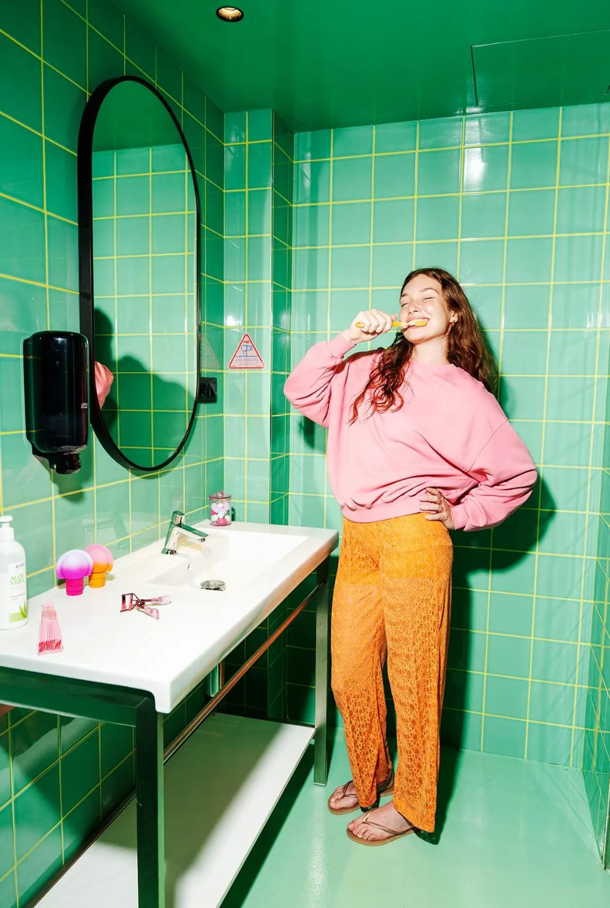 People in AMISTAT City Hostel Barcelona