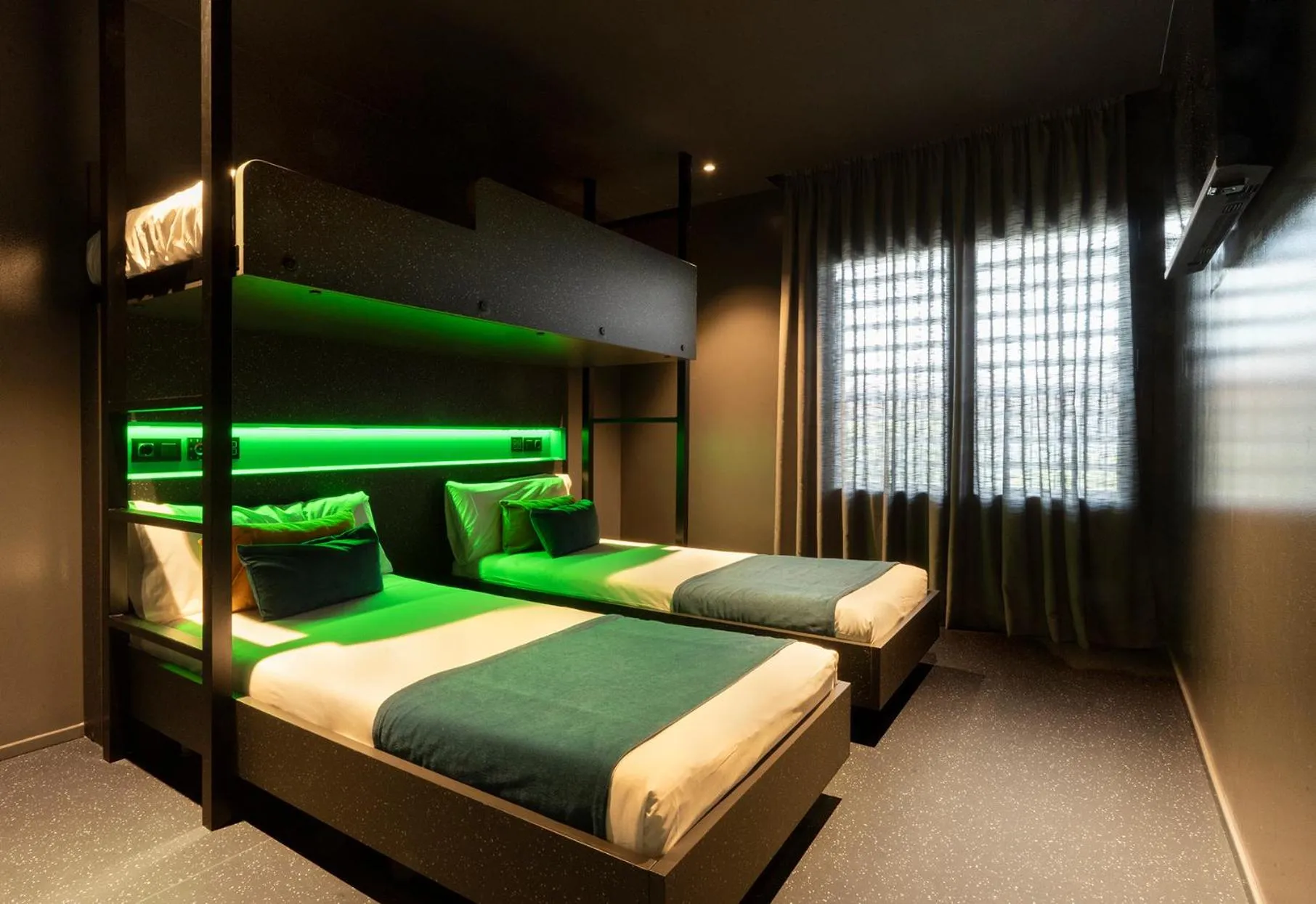 Bed in AMISTAT City Hostel Barcelona