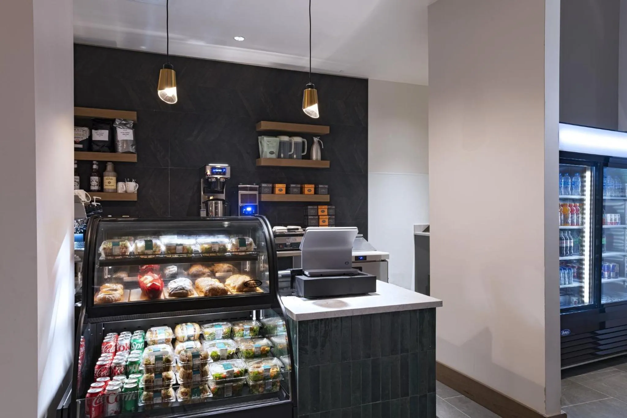 Restaurant/places to eat in Hotel Indigo Irving - Las Colinas by IHG