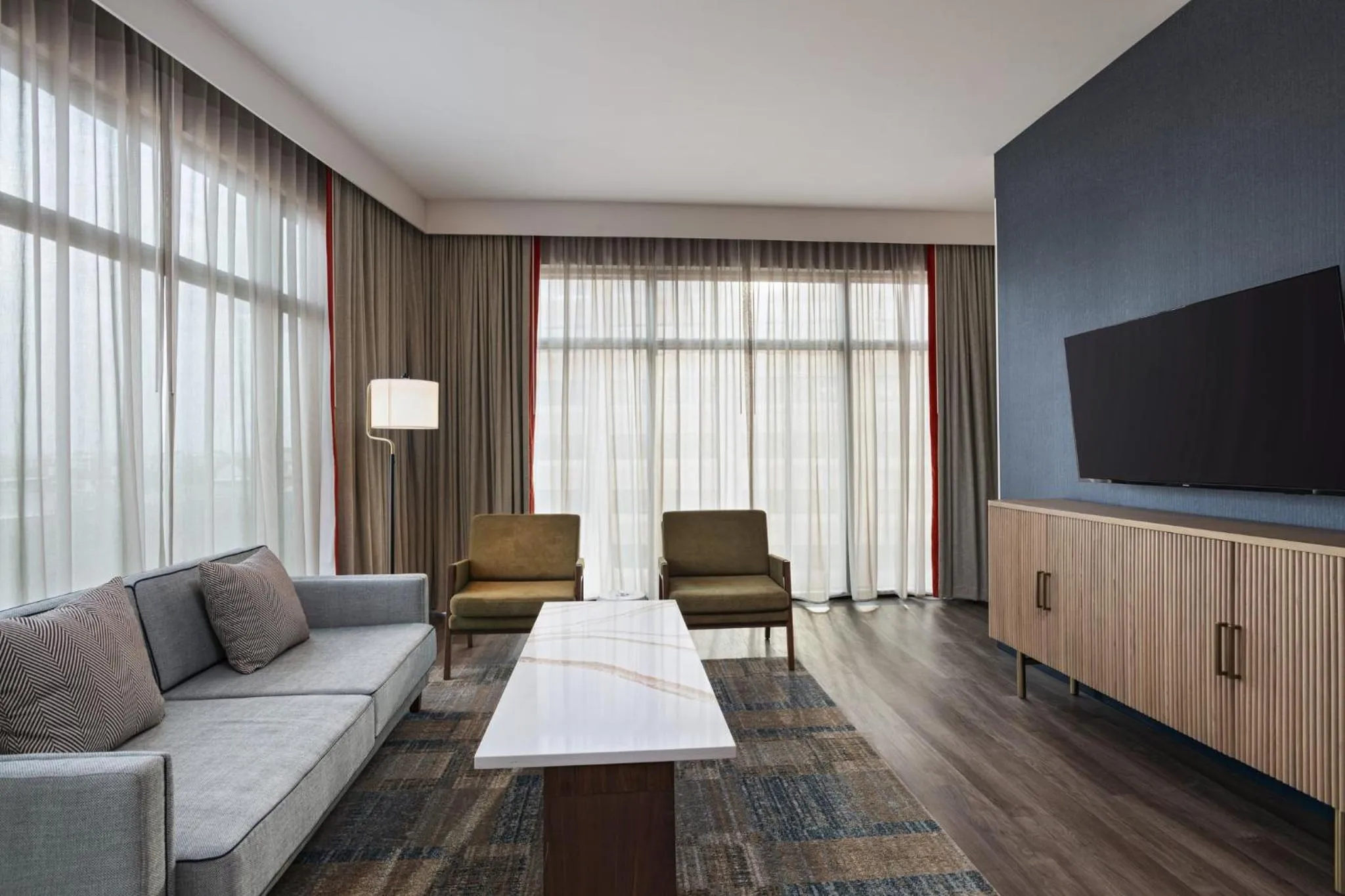 Photo of the whole room in Hotel Indigo Irving - Las Colinas by IHG